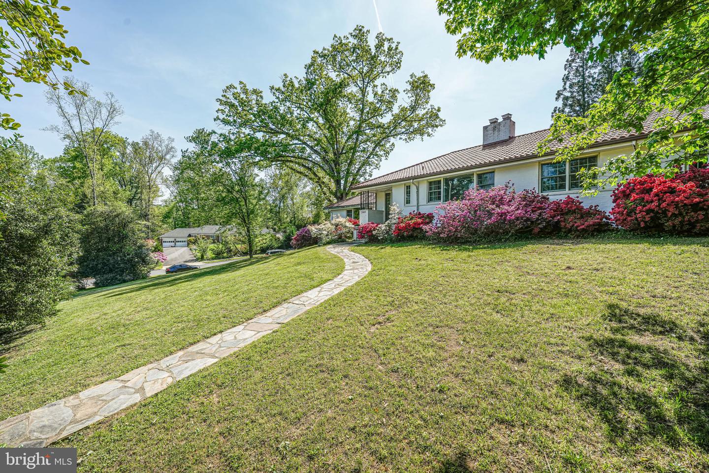 3460 GLAVIS RD, FALLS CHURCH, Virginia 22044, 4 Bedrooms Bedrooms, ,3 BathroomsBathrooms,Residential,For sale,3460 GLAVIS RD,VAFX2238772 MLS # VAFX2238772