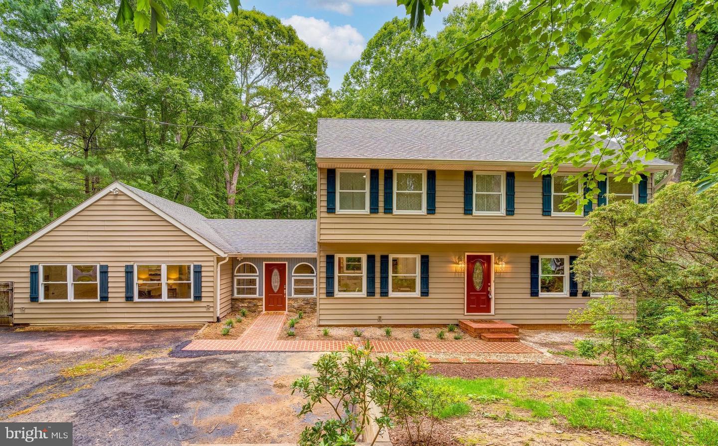 6488 DAVIS FORD RD, MANASSAS, Virginia 20111, 4 Bedrooms Bedrooms, ,3 BathroomsBathrooms,Residential,For sale,6488 DAVIS FORD RD,VAPW2094052 MLS # VAPW2094052
