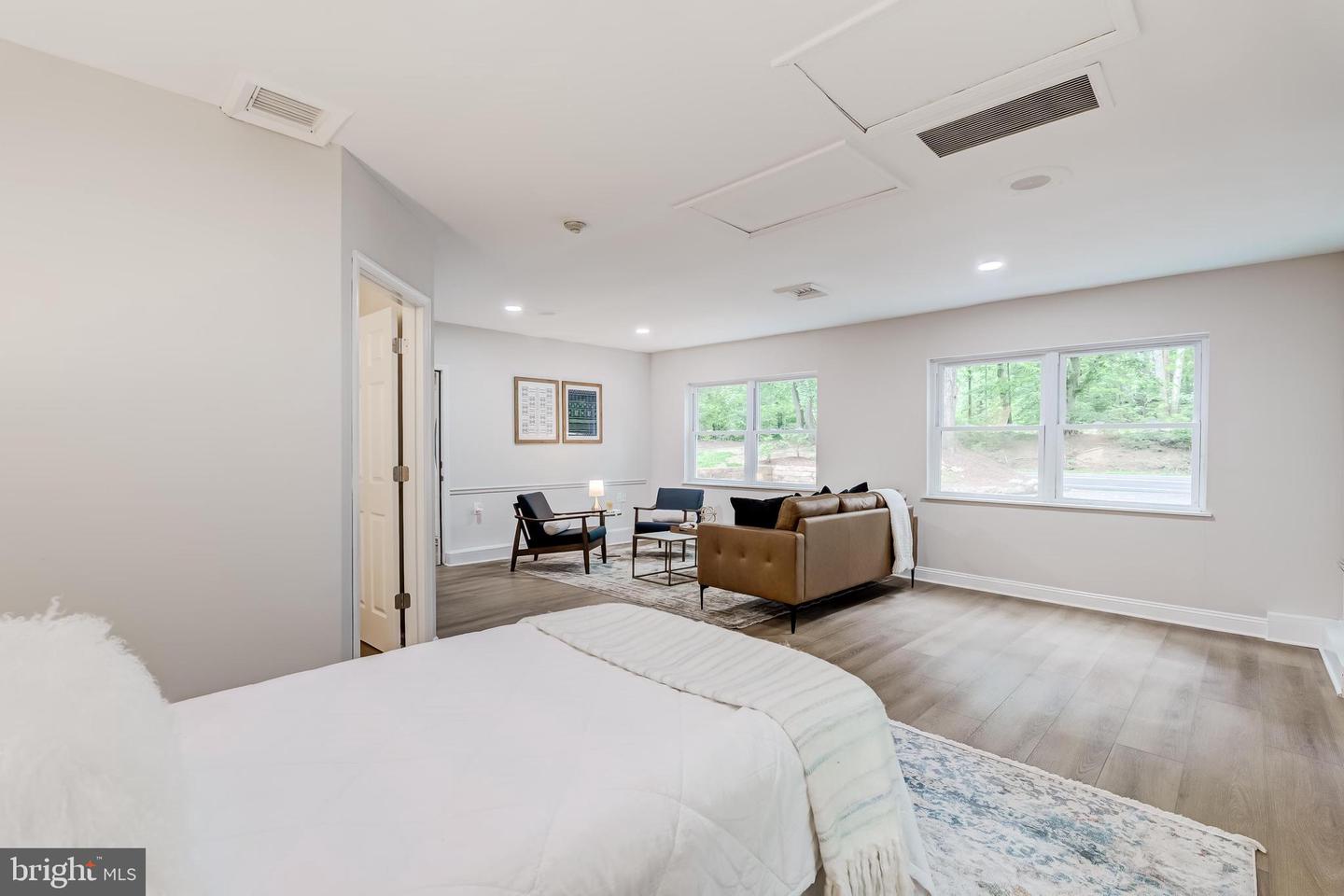 6488 DAVIS FORD RD, MANASSAS, Virginia 20111, 4 Bedrooms Bedrooms, ,3 BathroomsBathrooms,Residential,For sale,6488 DAVIS FORD RD,VAPW2094052 MLS # VAPW2094052
