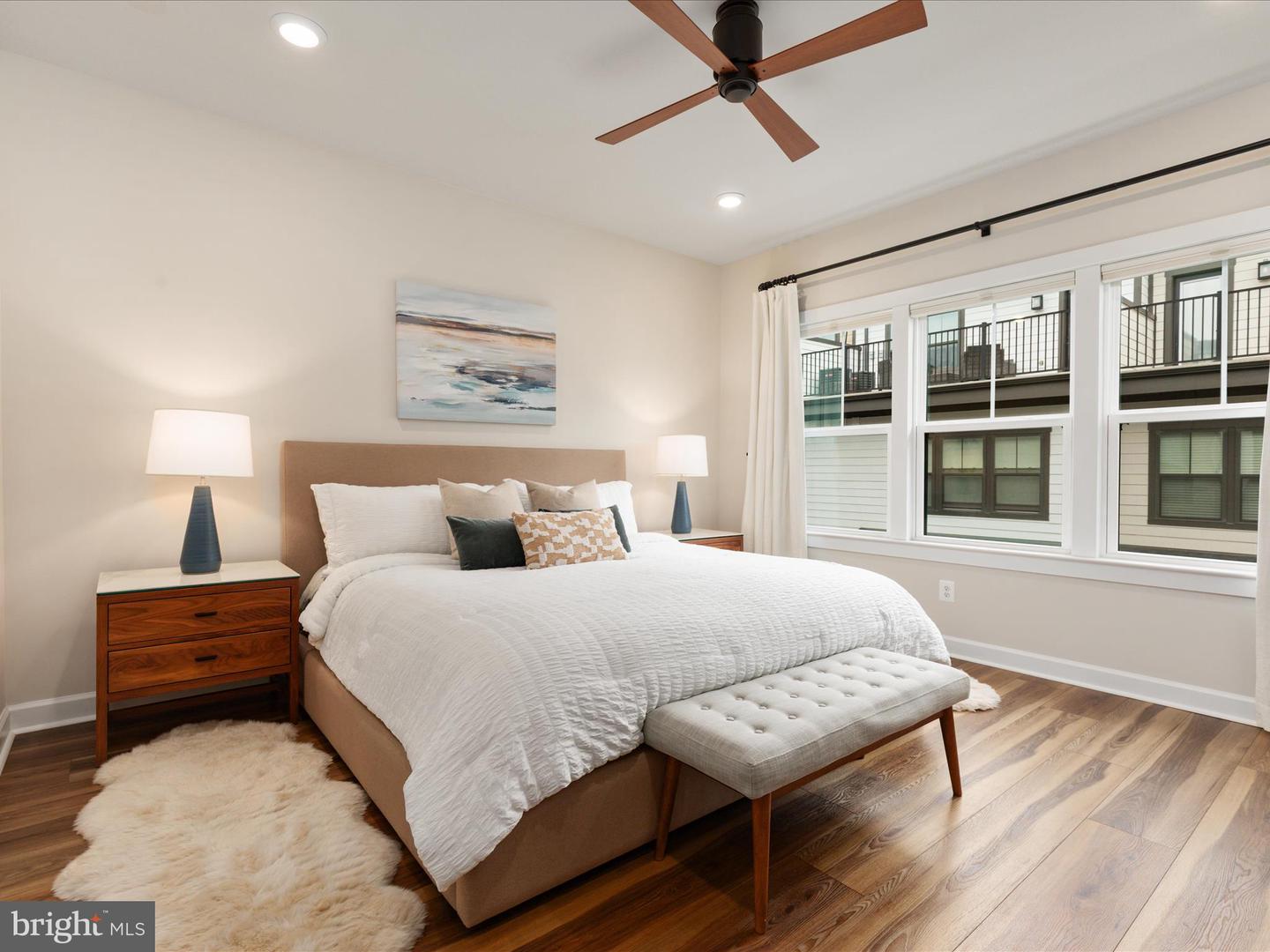 113 PLEASANT ST NW #6, VIENNA, Virginia 22180, 3 Bedrooms Bedrooms, ,4 BathroomsBathrooms,Residential,For sale,113 PLEASANT ST NW #6,VAFX2239010 MLS # VAFX2239010