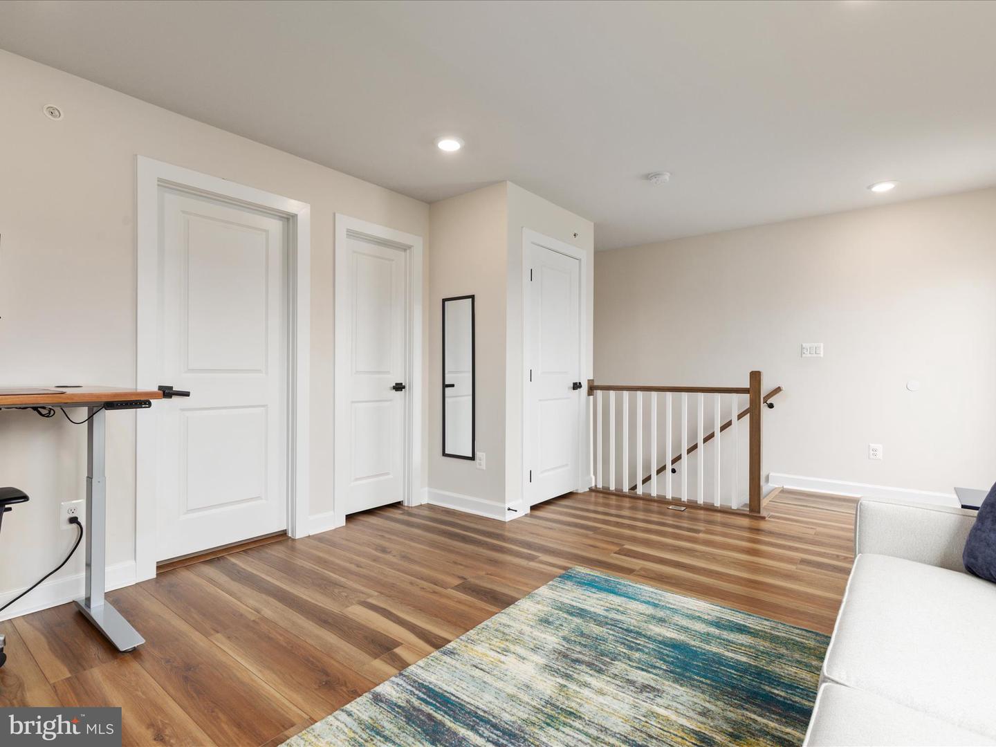 113 PLEASANT ST NW #6, VIENNA, Virginia 22180, 3 Bedrooms Bedrooms, ,4 BathroomsBathrooms,Residential,For sale,113 PLEASANT ST NW #6,VAFX2239010 MLS # VAFX2239010
