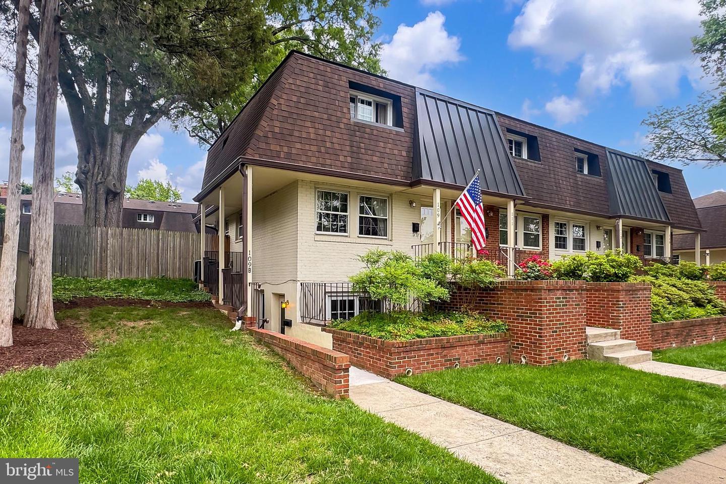 109 S VIRGINIA AVE #471-G, FALLS CHURCH, Virginia 22046, 1 Bedroom Bedrooms, ,1 BathroomBathrooms,Residential,For sale,109 S VIRGINIA AVE #471-G,VAFA2002974 MLS # VAFA2002974