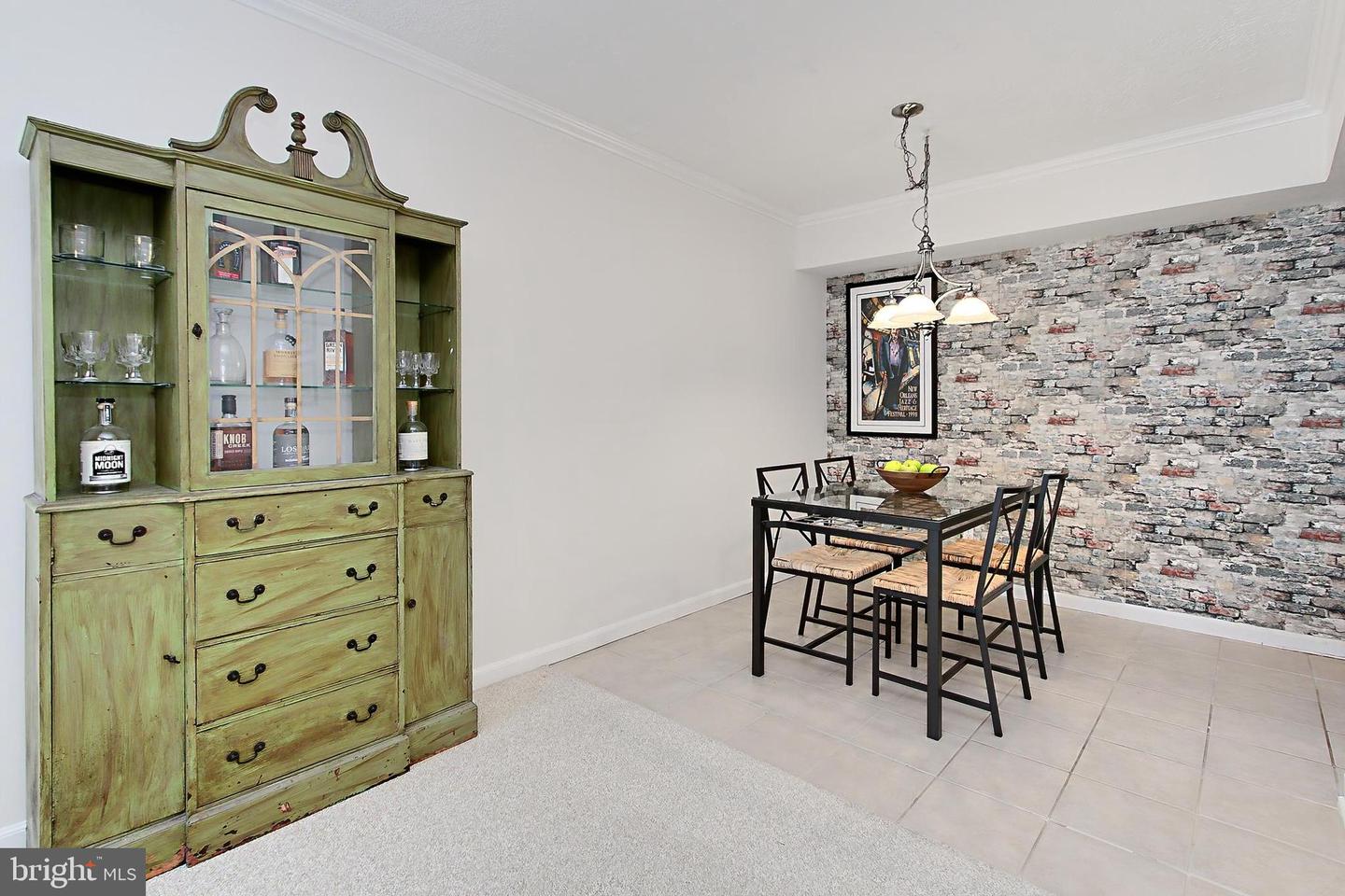 109 S VIRGINIA AVE #471-G, FALLS CHURCH, Virginia 22046, 1 Bedroom Bedrooms, ,1 BathroomBathrooms,Residential,For sale,109 S VIRGINIA AVE #471-G,VAFA2002974 MLS # VAFA2002974