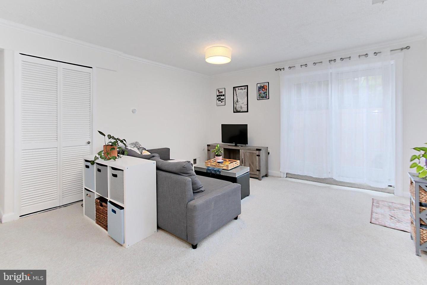 109 S VIRGINIA AVE #471-G, FALLS CHURCH, Virginia 22046, 1 Bedroom Bedrooms, ,1 BathroomBathrooms,Residential,For sale,109 S VIRGINIA AVE #471-G,VAFA2002974 MLS # VAFA2002974