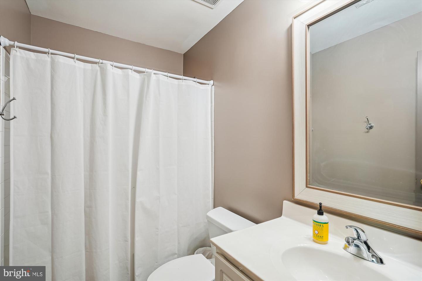 12205 DESOTO FALLS CT, BRISTOW, Virginia 20136, 3 Bedrooms Bedrooms, ,2 BathroomsBathrooms,Residential,For sale,12205 DESOTO FALLS CT,VAPW2094138 MLS # VAPW2094138