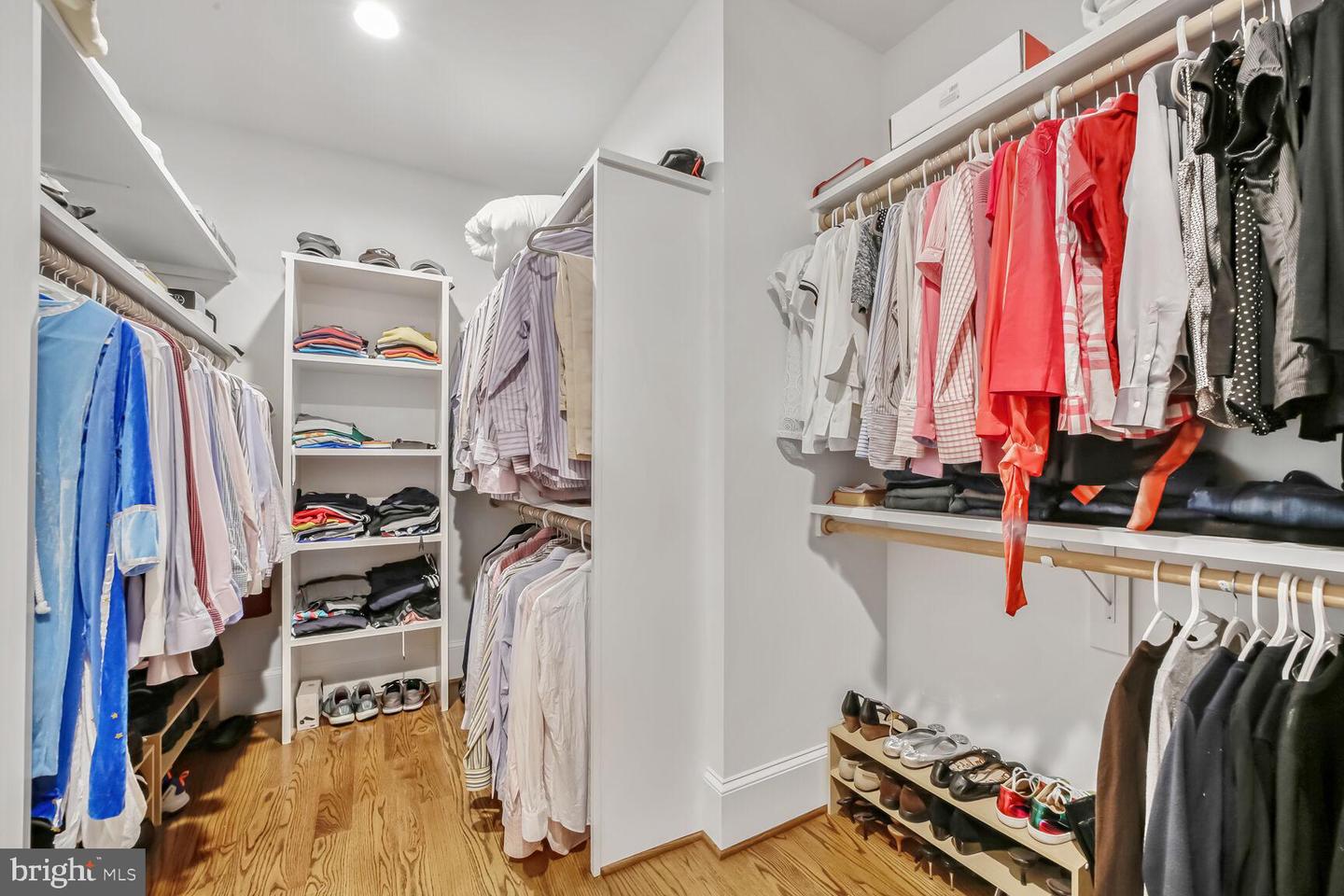 2231 N VERMONT ST, ARLINGTON, Virginia 22207, 6 Bedrooms Bedrooms, ,5 BathroomsBathrooms,Residential,For sale,2231 N VERMONT ST,VAAR2057166 MLS # VAAR2057166