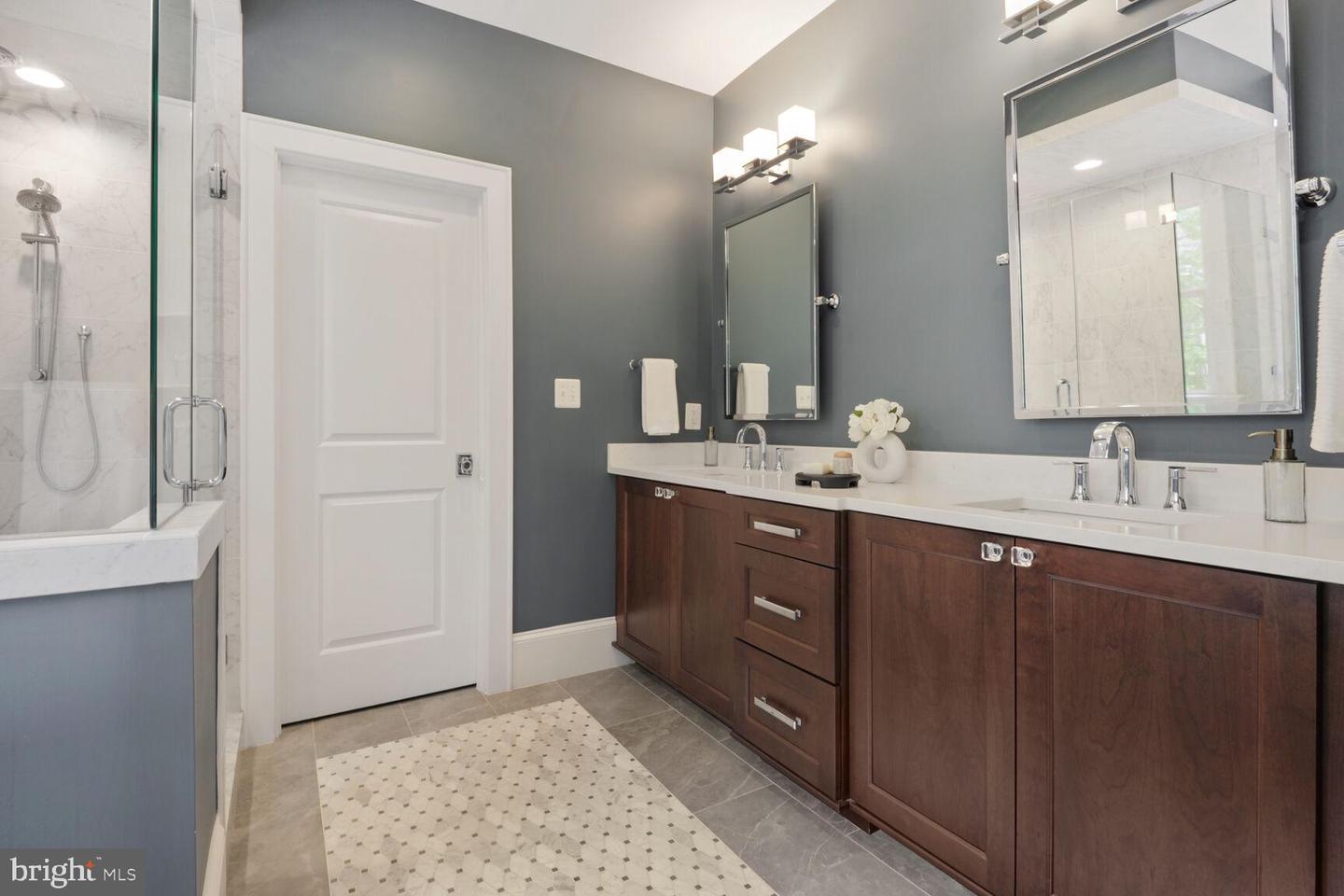 2231 N VERMONT ST, ARLINGTON, Virginia 22207, 6 Bedrooms Bedrooms, ,5 BathroomsBathrooms,Residential,For sale,2231 N VERMONT ST,VAAR2057166 MLS # VAAR2057166