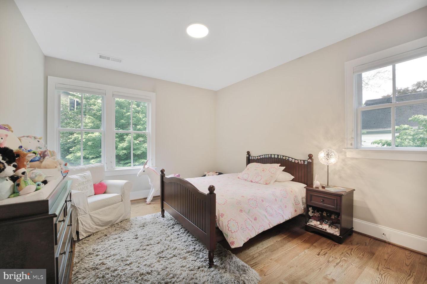 2231 N VERMONT ST, ARLINGTON, Virginia 22207, 6 Bedrooms Bedrooms, ,5 BathroomsBathrooms,Residential,For sale,2231 N VERMONT ST,VAAR2057166 MLS # VAAR2057166