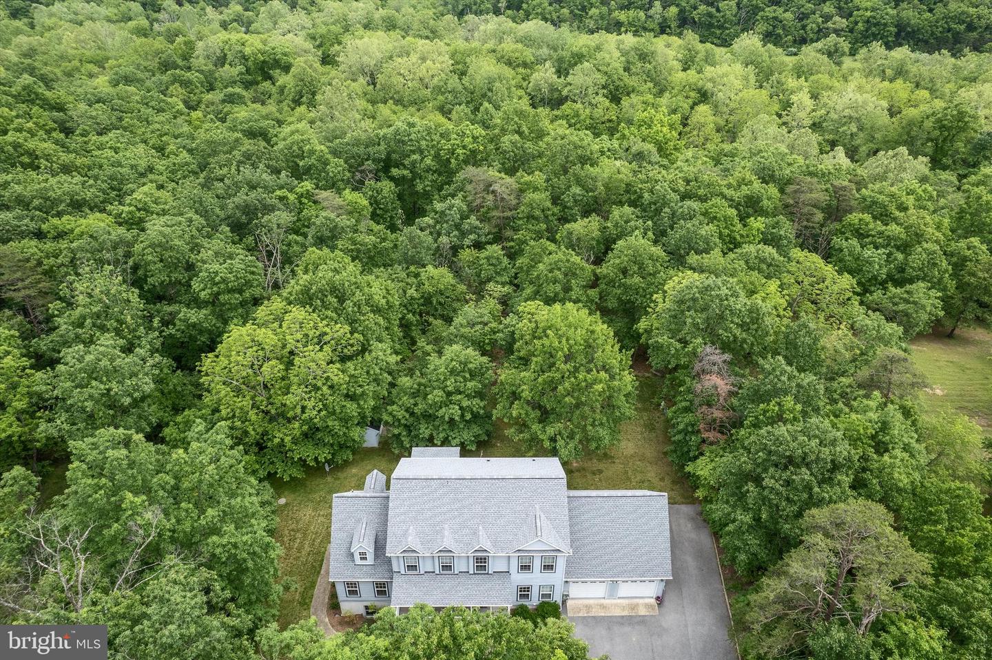 232 DEVLAND DR, WINCHESTER, Virginia 22603, 4 Bedrooms Bedrooms, ,3 BathroomsBathrooms,Residential,For sale,232 DEVLAND DR,VAFV2034004 MLS # VAFV2034004