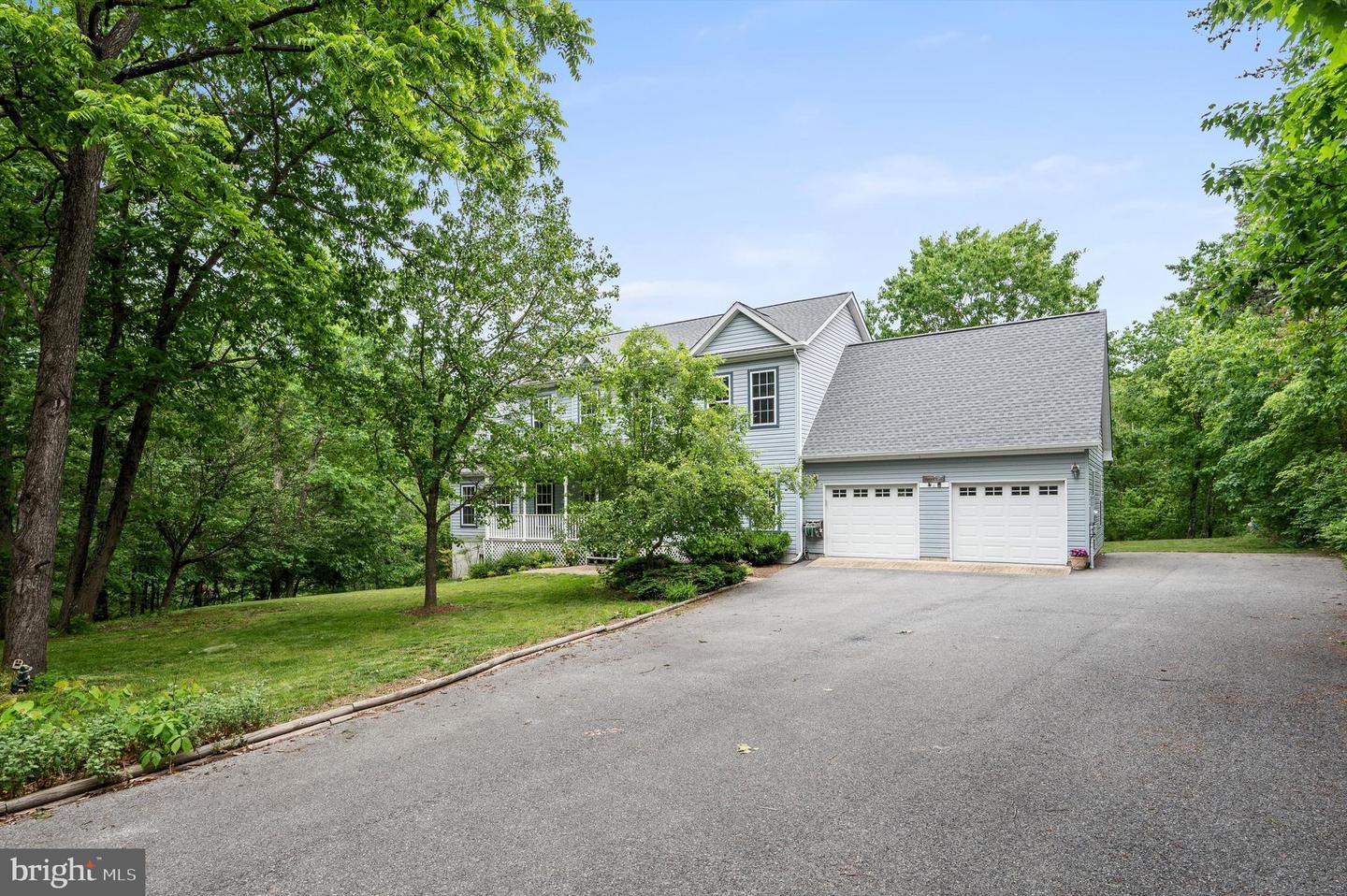 232 DEVLAND DR, WINCHESTER, Virginia 22603, 4 Bedrooms Bedrooms, ,3 BathroomsBathrooms,Residential,For sale,232 DEVLAND DR,VAFV2034004 MLS # VAFV2034004