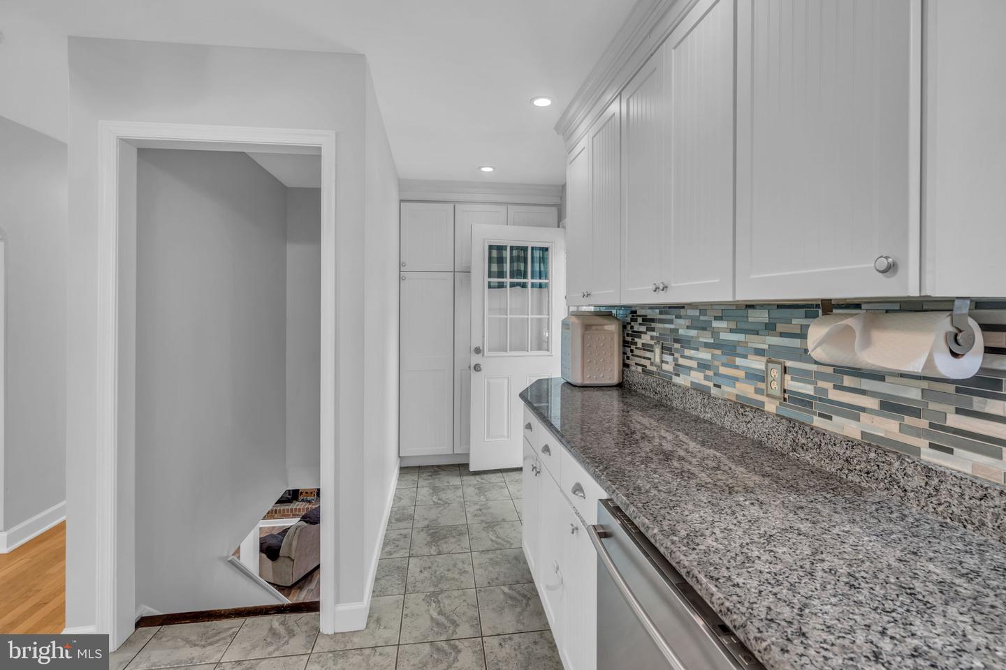 7 HIDDEN LAKE DR, STAFFORD, Virginia 22556, 4 Bedrooms Bedrooms, ,2 BathroomsBathrooms,Residential,For sale,7 HIDDEN LAKE DR,VAST2038644 MLS # VAST2038644