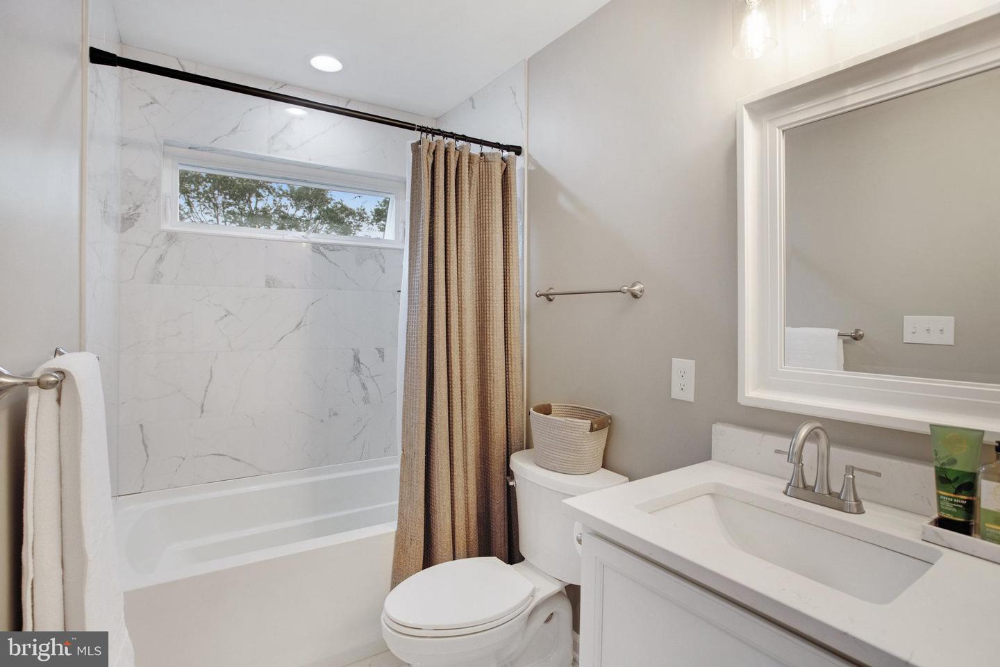 210 POWELL ST, FREDERICKSBURG, Virginia 22408, 4 Bedrooms Bedrooms, ,2 BathroomsBathrooms,Residential,For sale,210 POWELL ST,VASP2032966 MLS # VASP2032966