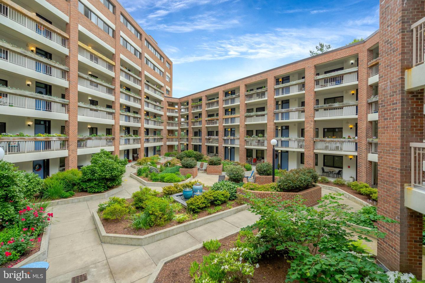 1951 SAGEWOOD LN #118, RESTON, Virginia 20191, 1 Bedroom Bedrooms, ,1 BathroomBathrooms,Residential,For sale,1951 SAGEWOOD LN #118,VAFX2239830 MLS # VAFX2239830