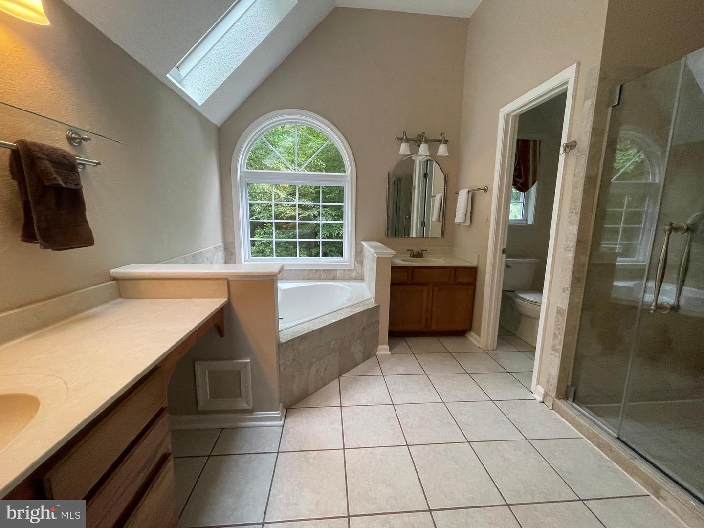 10724 TEALWING CV, FREDERICKSBURG, Virginia 22407, 5 Bedrooms Bedrooms, ,4 BathroomsBathrooms,Residential,For sale,10724 TEALWING CV,VASP2032994 MLS # VASP2032994