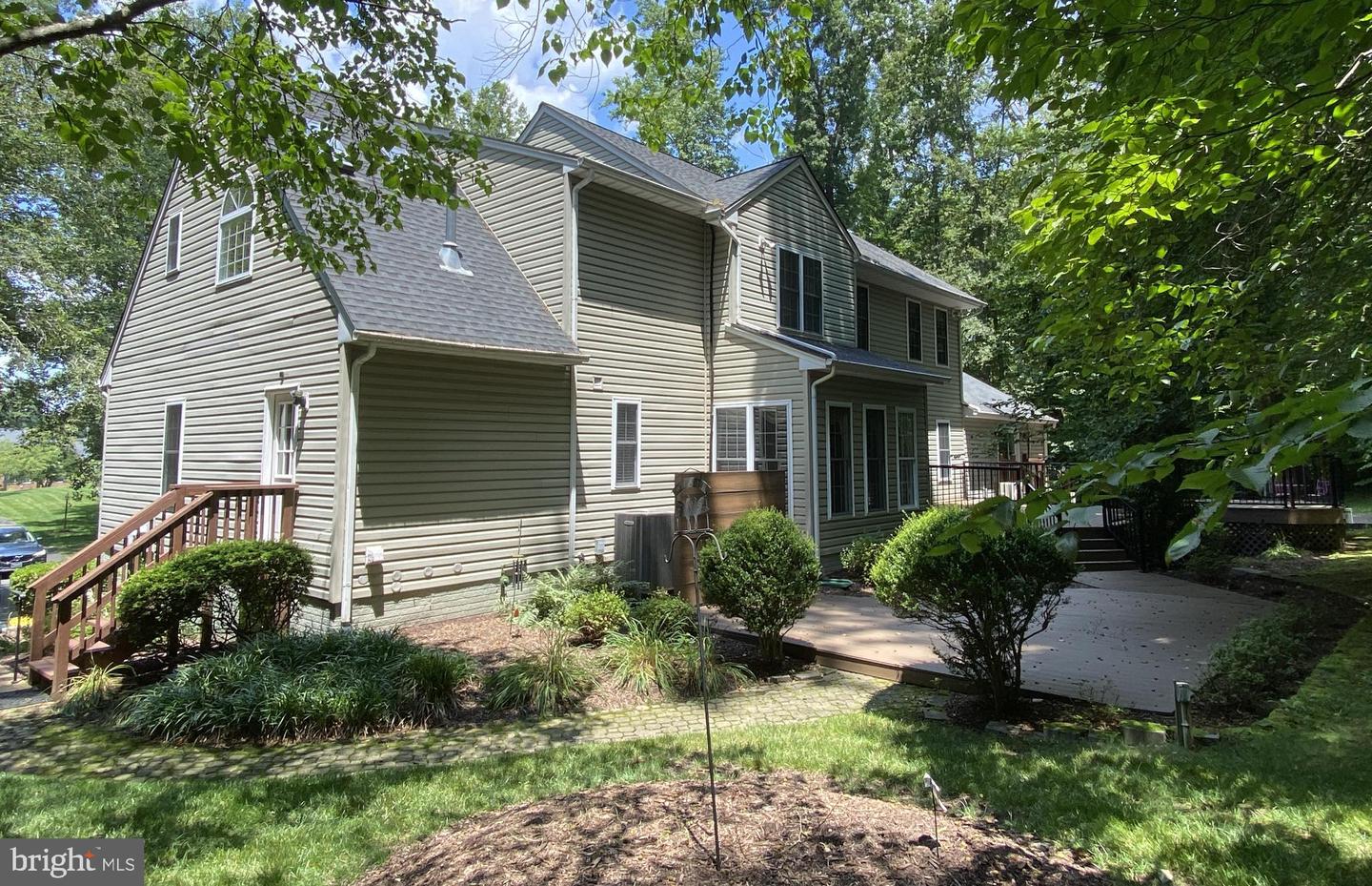 10724 TEALWING CV, FREDERICKSBURG, Virginia 22407, 5 Bedrooms Bedrooms, ,4 BathroomsBathrooms,Residential,For sale,10724 TEALWING CV,VASP2032994 MLS # VASP2032994