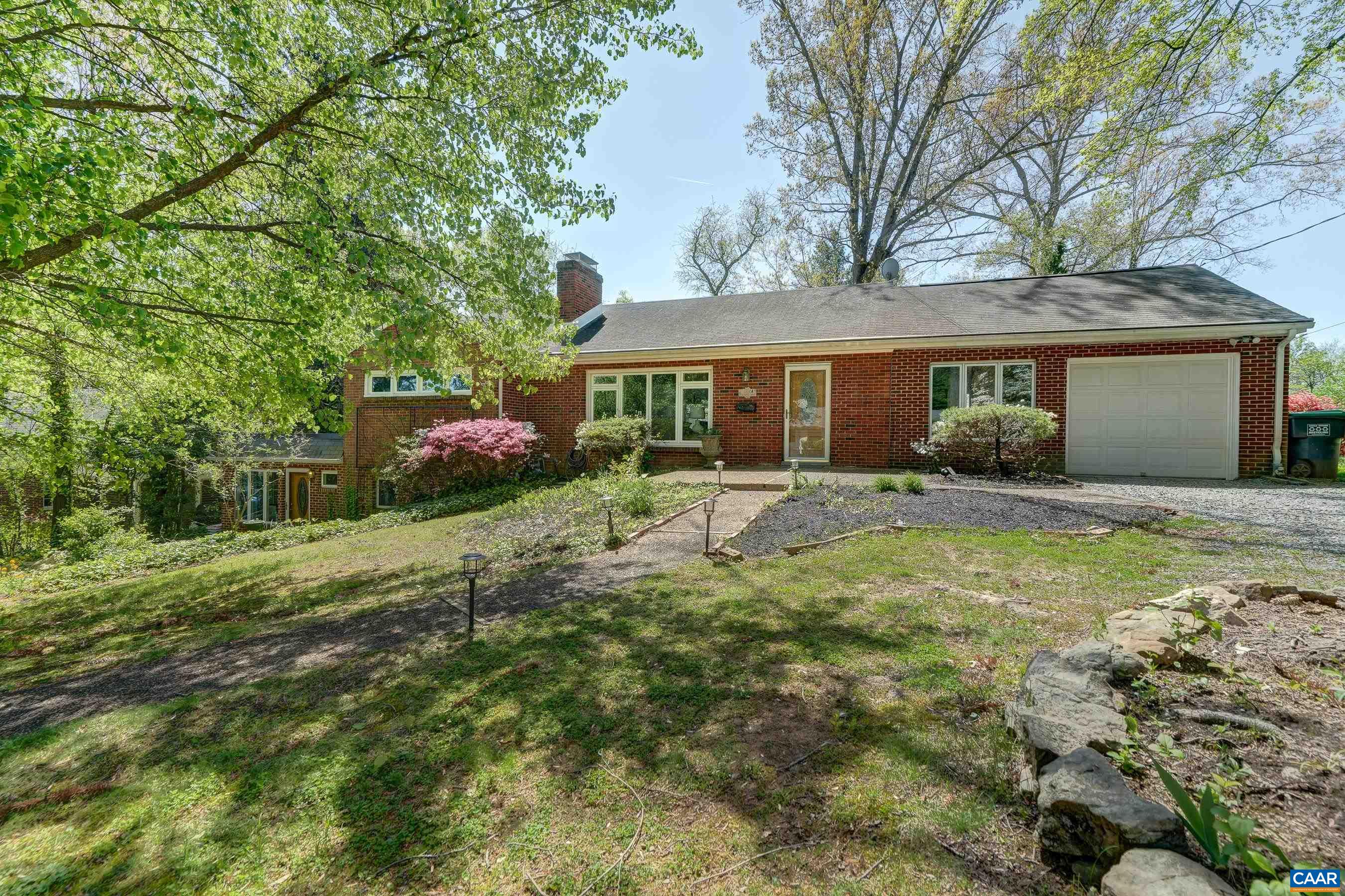1514 WESTWOOD RD, CHARLOTTESVILLE, Virginia 22903, ,Residential,1514 WESTWOOD RD,665119 MLS # 665119
