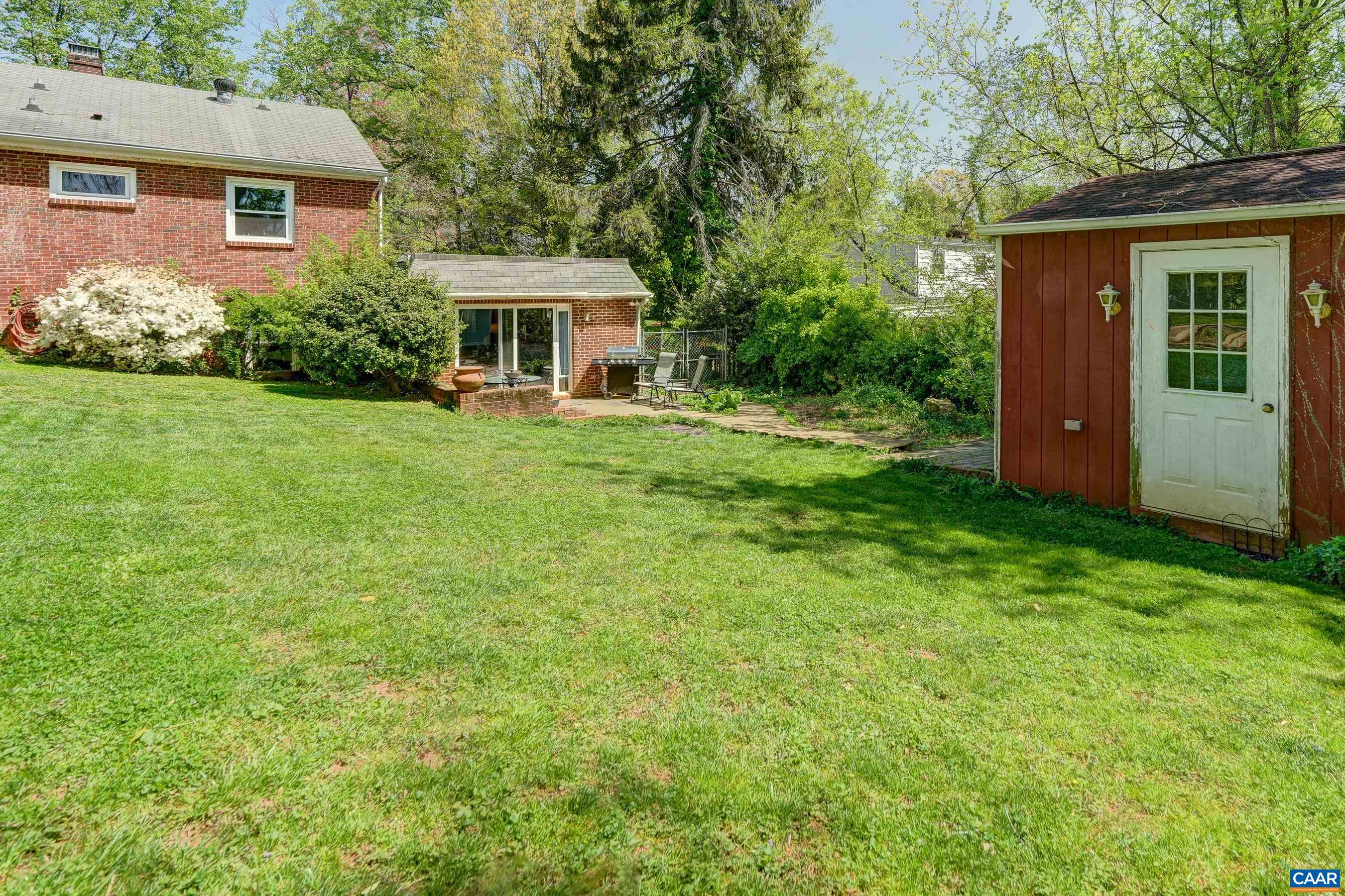 1514 WESTWOOD RD, CHARLOTTESVILLE, Virginia 22903, ,Residential,1514 WESTWOOD RD,665119 MLS # 665119