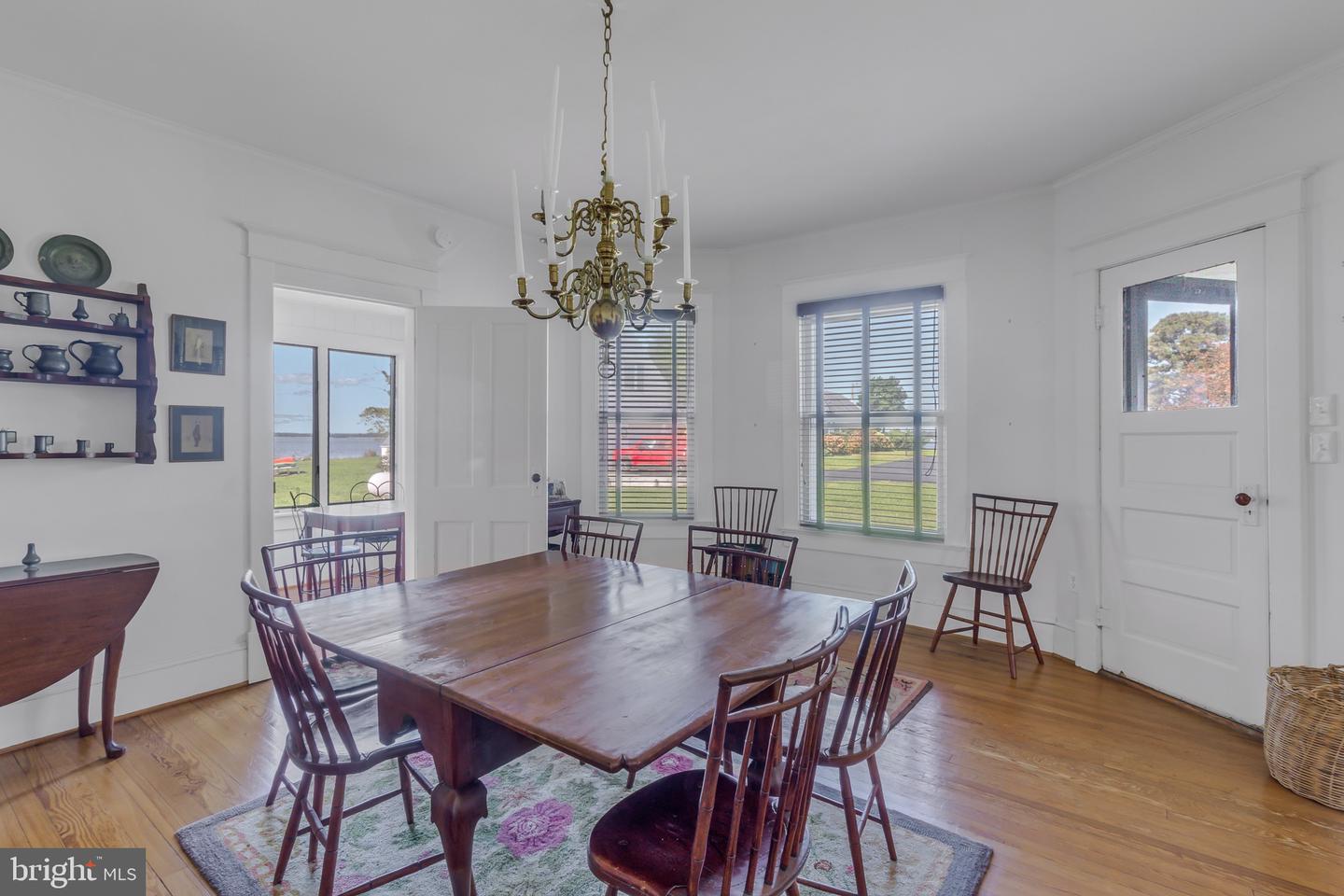 159 FLEETON POINT CIR, REEDVILLE, Virginia 22539, 4 Bedrooms Bedrooms, 9 Rooms Rooms,3 BathroomsBathrooms,Residential,For sale,159 FLEETON POINT CIR,VANV2001594 MLS # VANV2001594