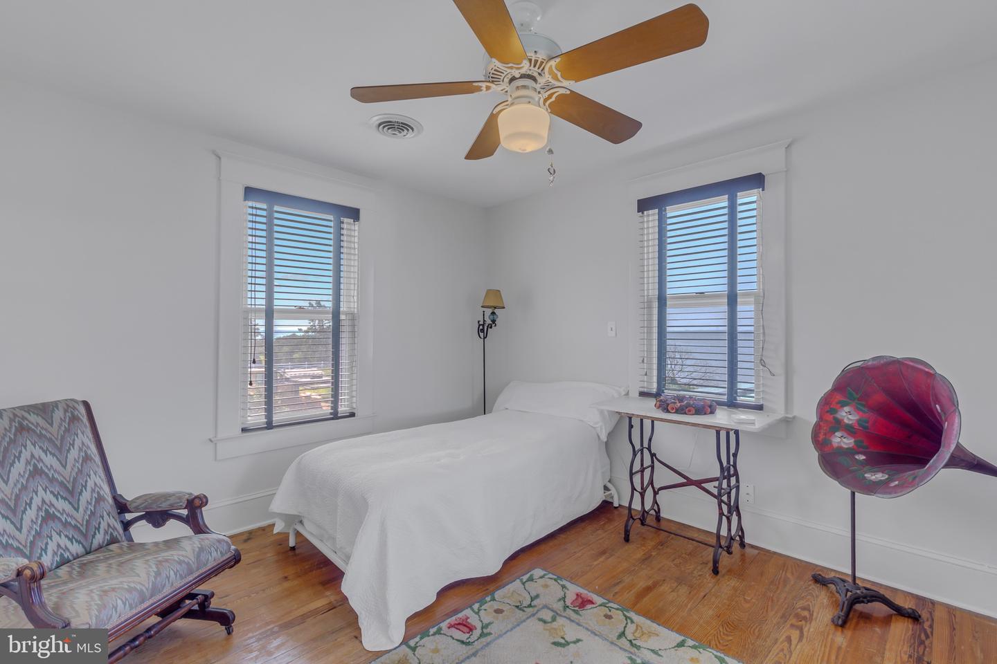 159 FLEETON POINT CIR, REEDVILLE, Virginia 22539, 4 Bedrooms Bedrooms, 9 Rooms Rooms,3 BathroomsBathrooms,Residential,For sale,159 FLEETON POINT CIR,VANV2001594 MLS # VANV2001594