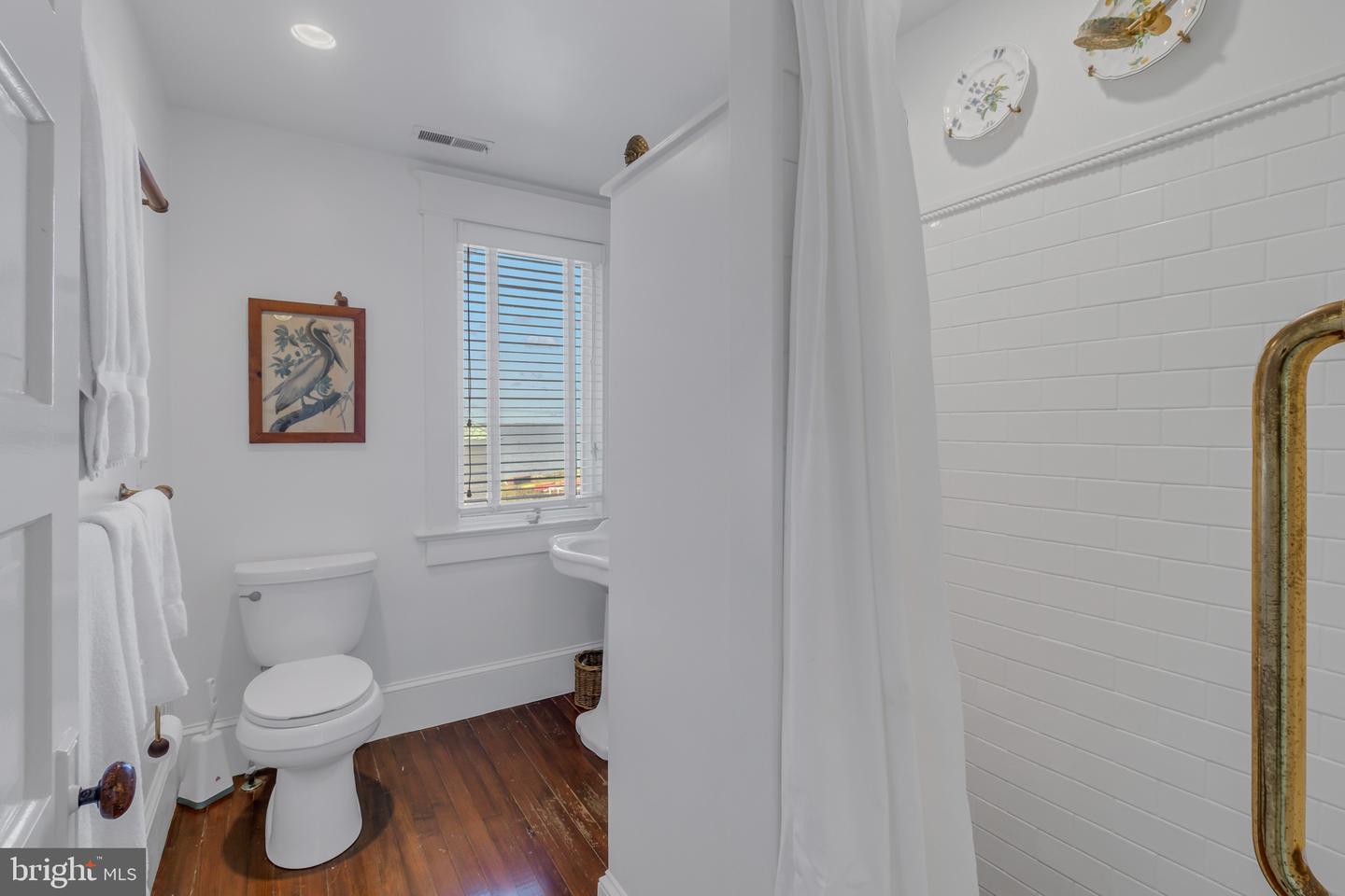 159 FLEETON POINT CIR, REEDVILLE, Virginia 22539, 4 Bedrooms Bedrooms, 9 Rooms Rooms,3 BathroomsBathrooms,Residential,For sale,159 FLEETON POINT CIR,VANV2001594 MLS # VANV2001594