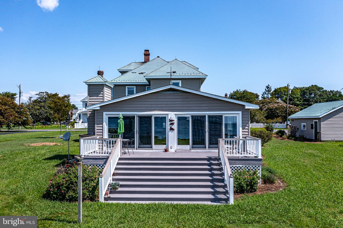 159 FLEETON POINT CIR, REEDVILLE, Virginia 22539, 4 Bedrooms Bedrooms, 9 Rooms Rooms,3 BathroomsBathrooms,Residential,For sale,159 FLEETON POINT CIR,VANV2001594 MLS # VANV2001594