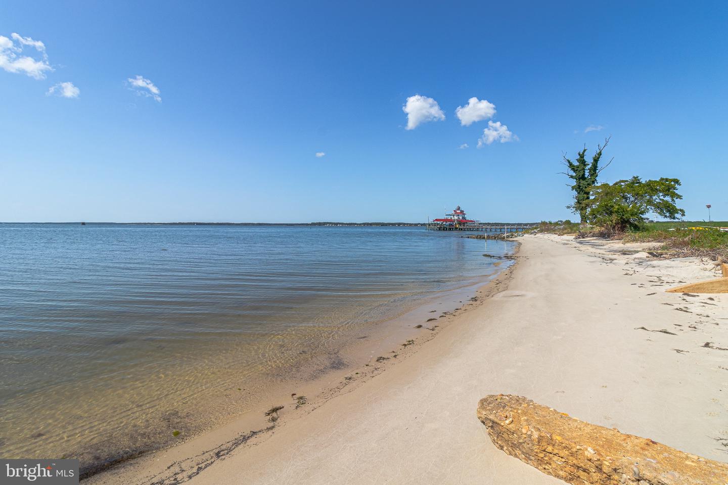 159 FLEETON POINT CIR, REEDVILLE, Virginia 22539, 4 Bedrooms Bedrooms, 9 Rooms Rooms,3 BathroomsBathrooms,Residential,For sale,159 FLEETON POINT CIR,VANV2001594 MLS # VANV2001594