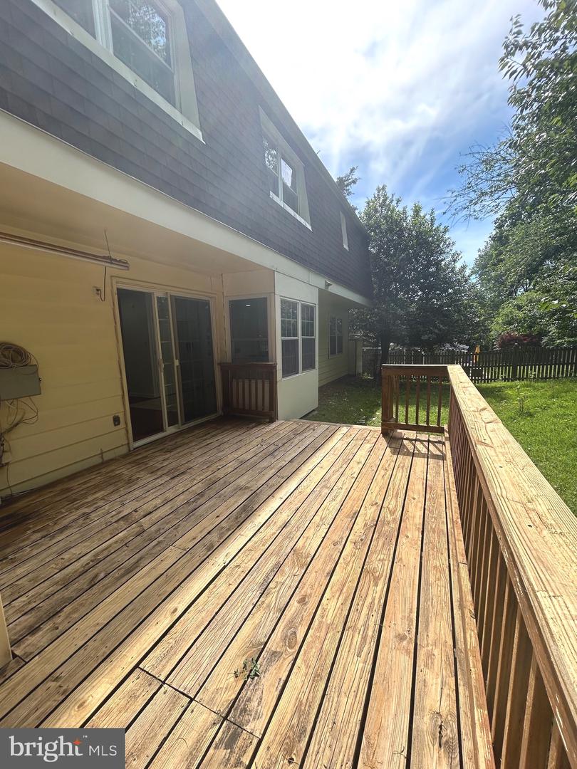 8524 BETTERTON CT, VIENNA, Virginia 22182, 5 Bedrooms Bedrooms, ,4 BathroomsBathrooms,Residential,For sale,8524 BETTERTON CT,VAFX2241540 MLS # VAFX2241540