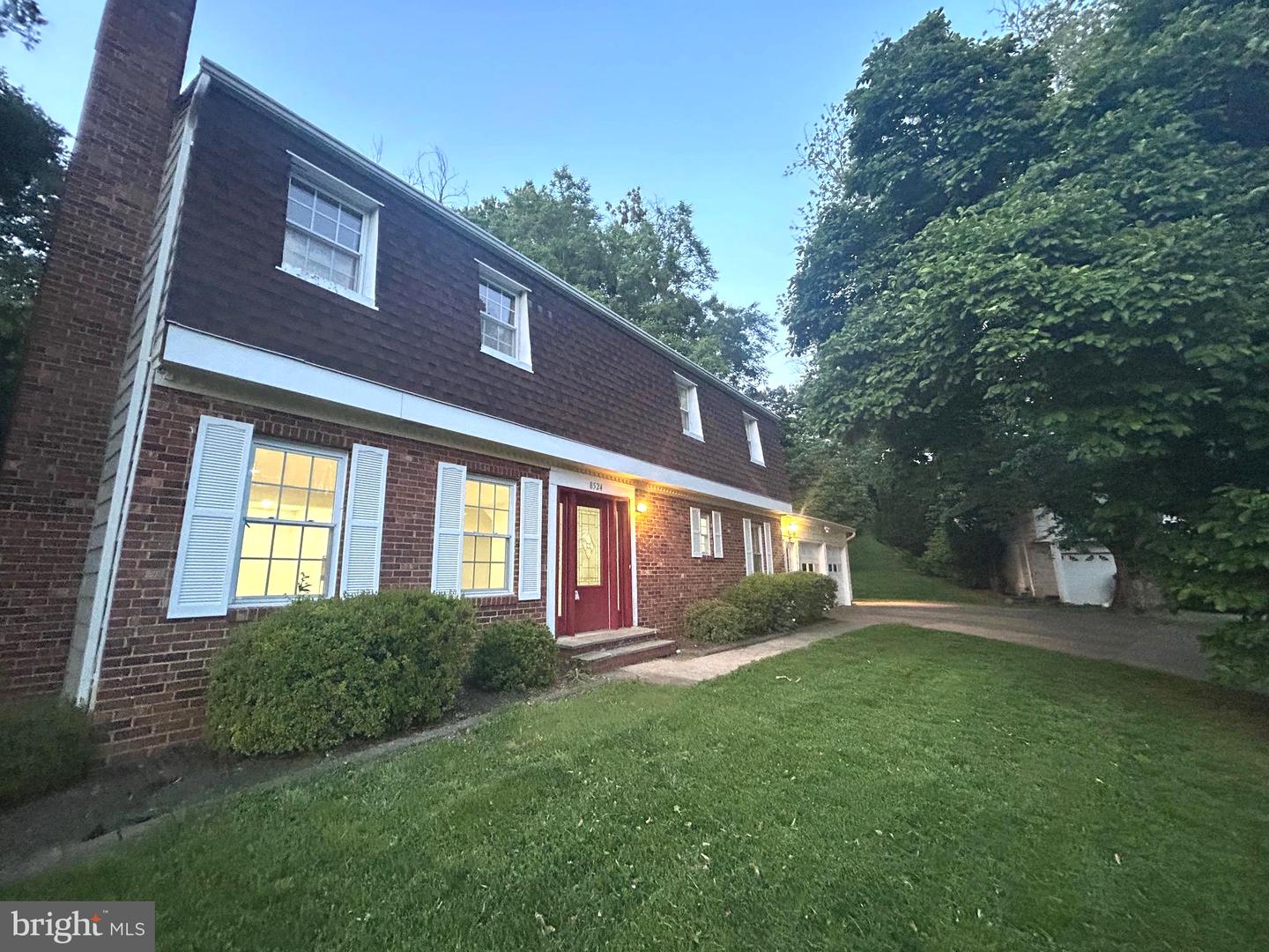 8524 BETTERTON CT, VIENNA, Virginia 22182, 5 Bedrooms Bedrooms, ,4 BathroomsBathrooms,Residential,For sale,8524 BETTERTON CT,VAFX2241540 MLS # VAFX2241540