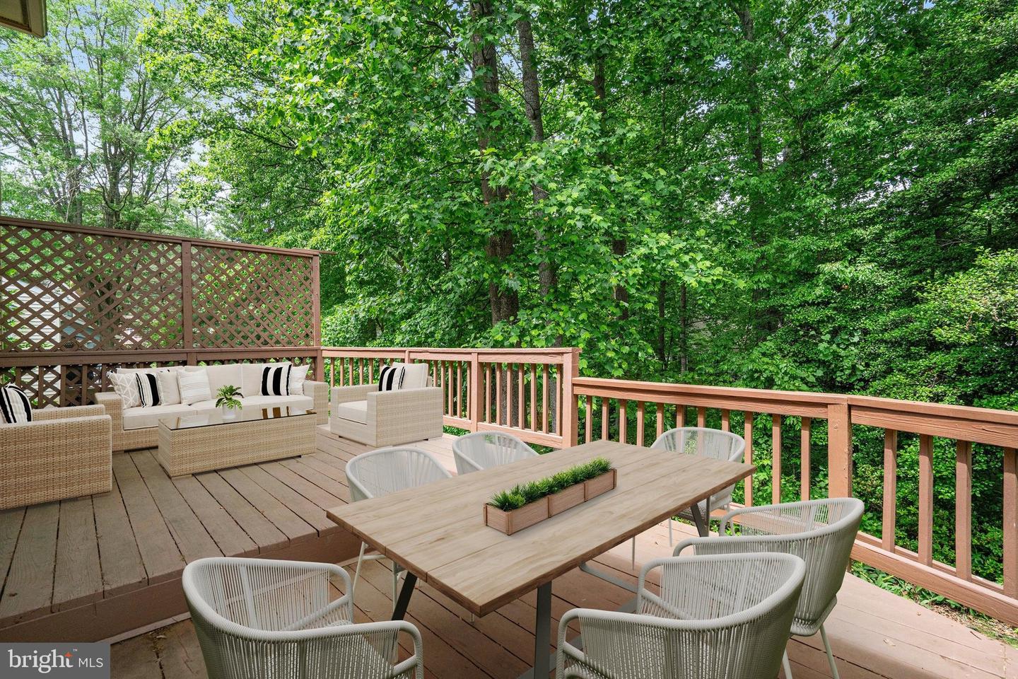 5926 CLERMONT LANDING CT, BURKE, Virginia 22015, 4 Bedrooms Bedrooms, ,3 BathroomsBathrooms,Residential,For sale,5926 CLERMONT LANDING CT,VAFX2242000 MLS # VAFX2242000