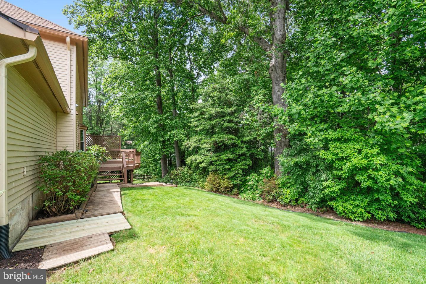 5926 CLERMONT LANDING CT, BURKE, Virginia 22015, 4 Bedrooms Bedrooms, ,3 BathroomsBathrooms,Residential,For sale,5926 CLERMONT LANDING CT,VAFX2242000 MLS # VAFX2242000