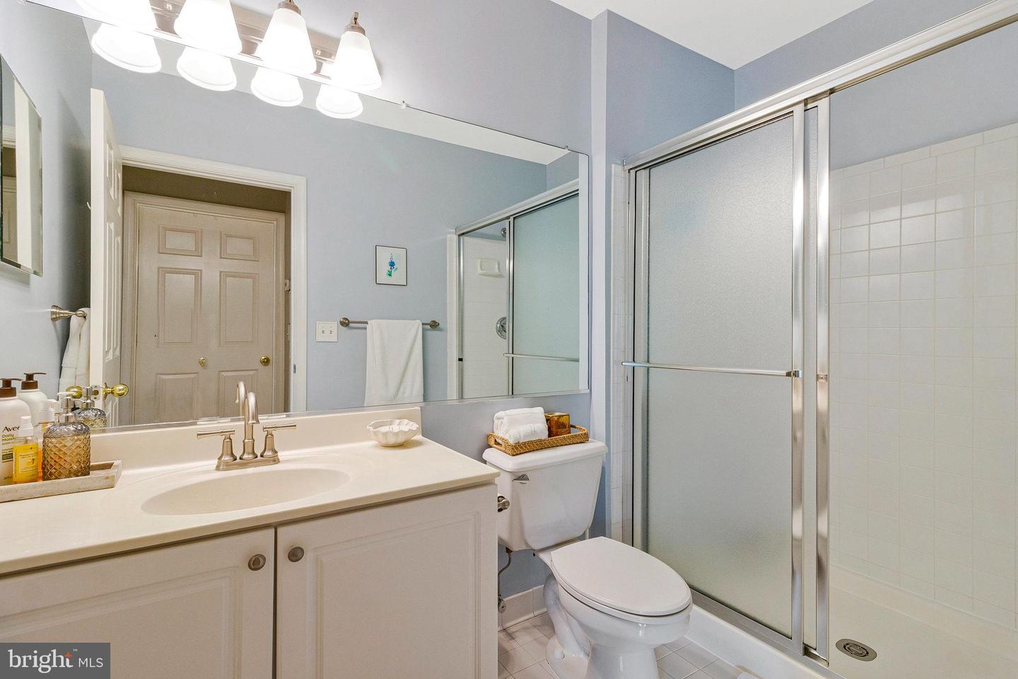 7000 FALLS REACH DR #307, FALLS CHURCH, Virginia 22043, 2 Bedrooms Bedrooms, ,2 BathroomsBathrooms,Residential,For sale,7000 FALLS REACH DR #307,VAFX2242006 MLS # VAFX2242006