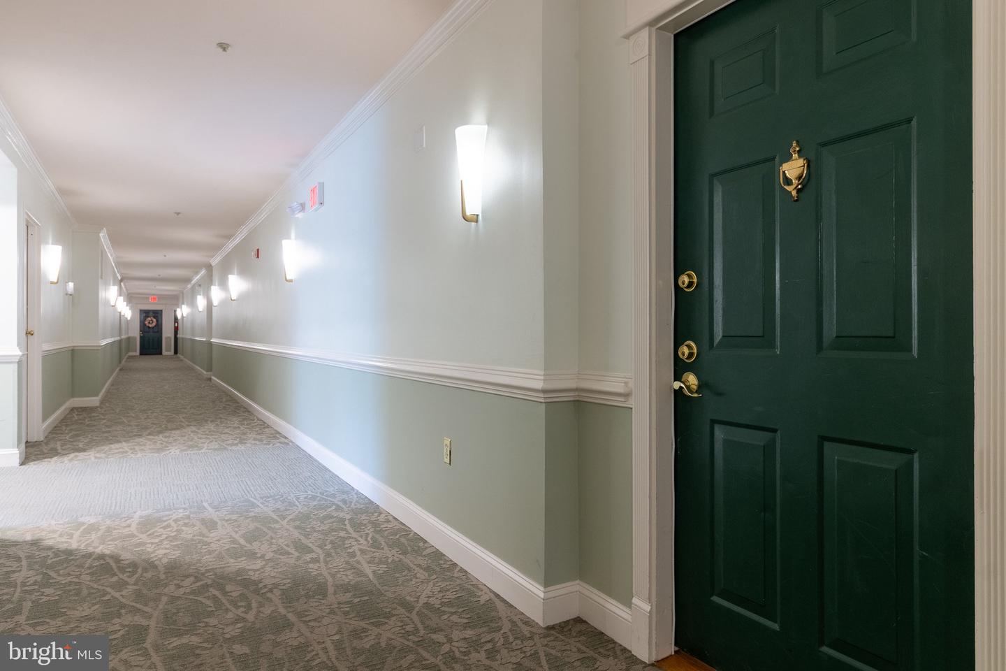 7000 FALLS REACH DR #307, FALLS CHURCH, Virginia 22043, 2 Bedrooms Bedrooms, ,2 BathroomsBathrooms,Residential,For sale,7000 FALLS REACH DR #307,VAFX2242006 MLS # VAFX2242006