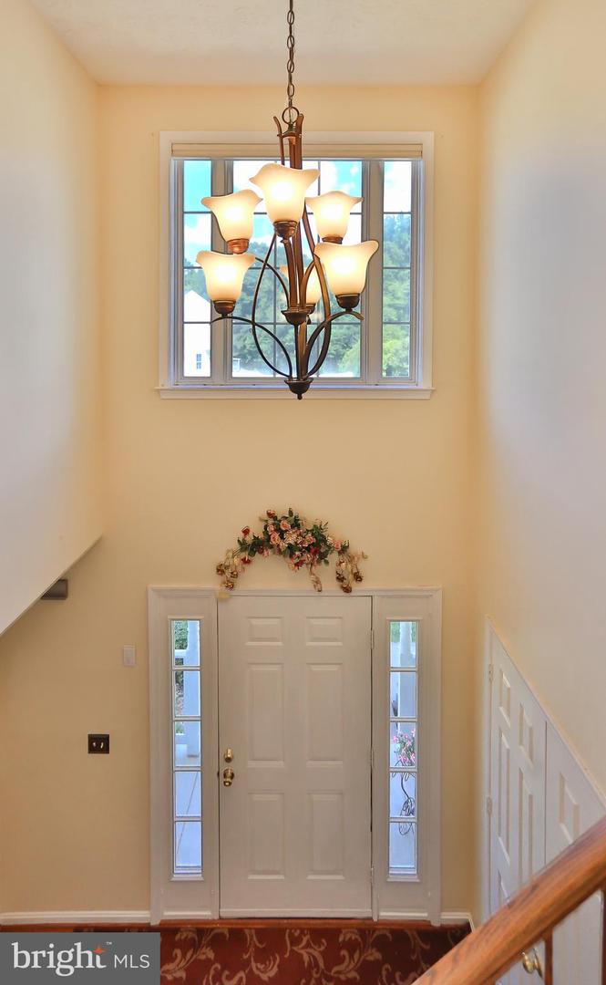 2 JAMESTOWN CT, STAFFORD, Virginia 22554, 4 Bedrooms Bedrooms, ,3 BathroomsBathrooms,Residential,For sale,2 JAMESTOWN CT,VAST2039170 MLS # VAST2039170