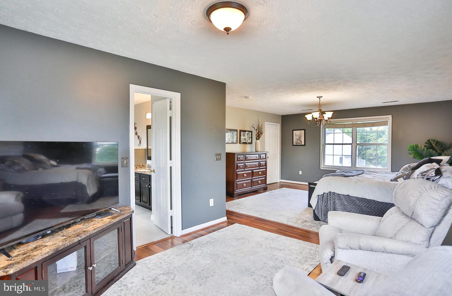2 JAMESTOWN CT, STAFFORD, Virginia 22554, 4 Bedrooms Bedrooms, ,3 BathroomsBathrooms,Residential,For sale,2 JAMESTOWN CT,VAST2039170 MLS # VAST2039170