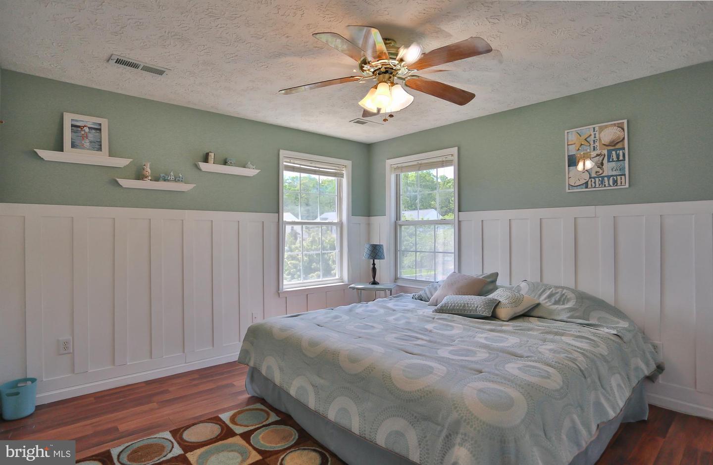 2 JAMESTOWN CT, STAFFORD, Virginia 22554, 4 Bedrooms Bedrooms, ,3 BathroomsBathrooms,Residential,For sale,2 JAMESTOWN CT,VAST2039170 MLS # VAST2039170