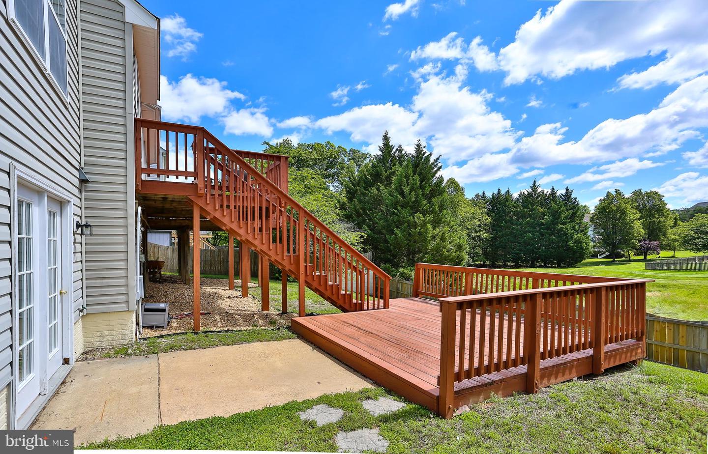 2 JAMESTOWN CT, STAFFORD, Virginia 22554, 4 Bedrooms Bedrooms, ,3 BathroomsBathrooms,Residential,For sale,2 JAMESTOWN CT,VAST2039170 MLS # VAST2039170