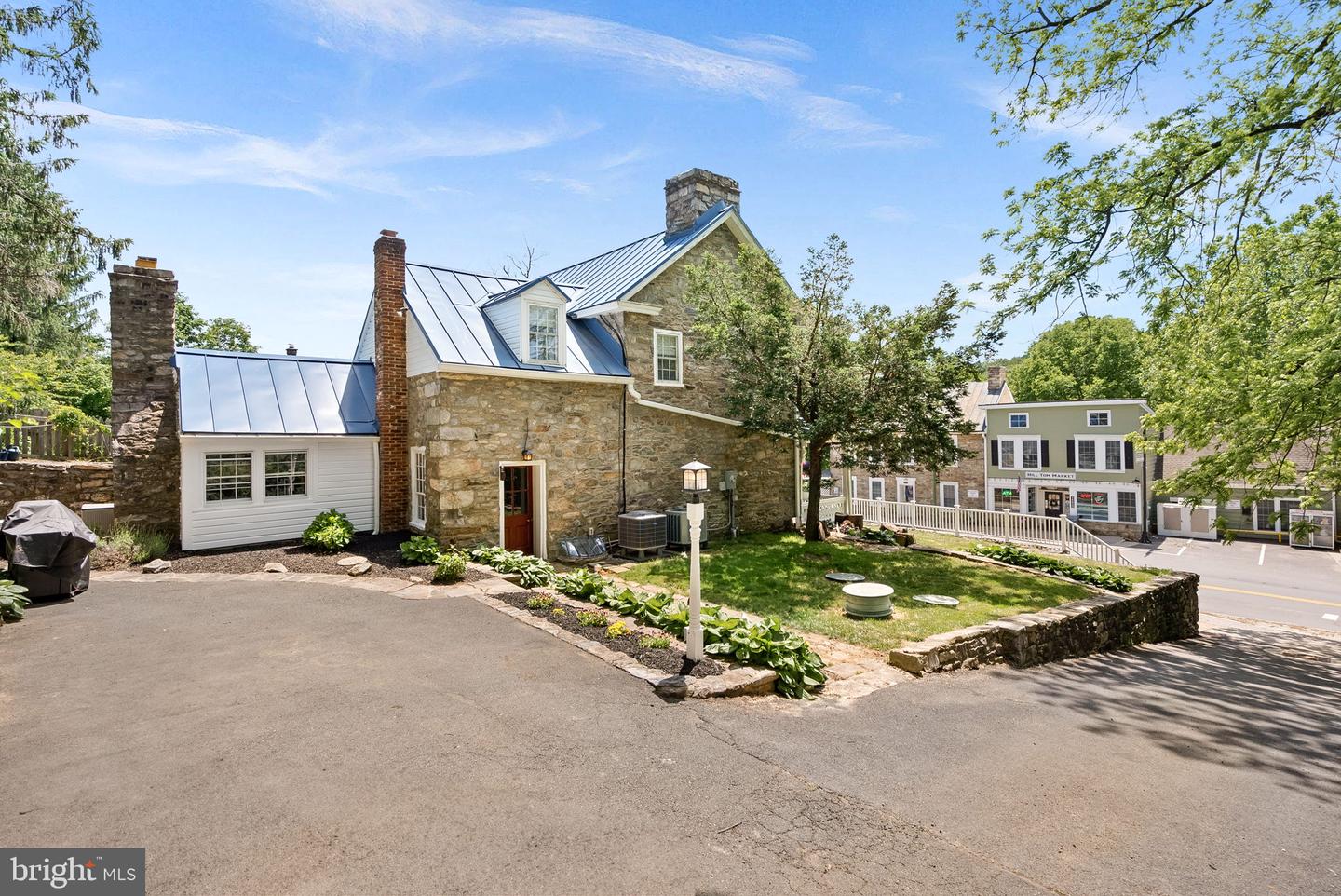 36930 CHARLES TOWN, PURCELLVILLE, Virginia 20132, 3 Bedrooms Bedrooms, ,1 BathroomBathrooms,Residential,For sale,36930 CHARLES TOWN,VALO2097862 MLS # VALO2097862