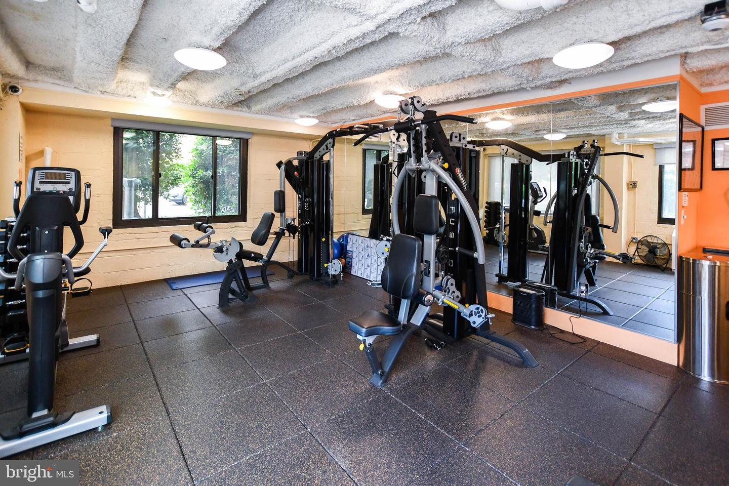 5410 CONNECTICUT AVE NW #517, WASHINGTON, District Of Columbia 20015, 1 Bedroom Bedrooms, ,1 BathroomBathrooms,Residential,For sale,5410 CONNECTICUT AVE NW #517,DCDC2202576 MLS # DCDC2202576