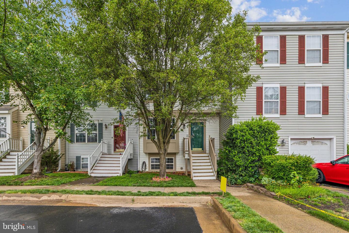 14208 CREEKBRANCH WAY, GAINESVILLE, Virginia 20155, 3 Bedrooms Bedrooms, ,3 BathroomsBathrooms,Residential,For sale,14208 CREEKBRANCH WAY,VAPW2095646 MLS # VAPW2095646