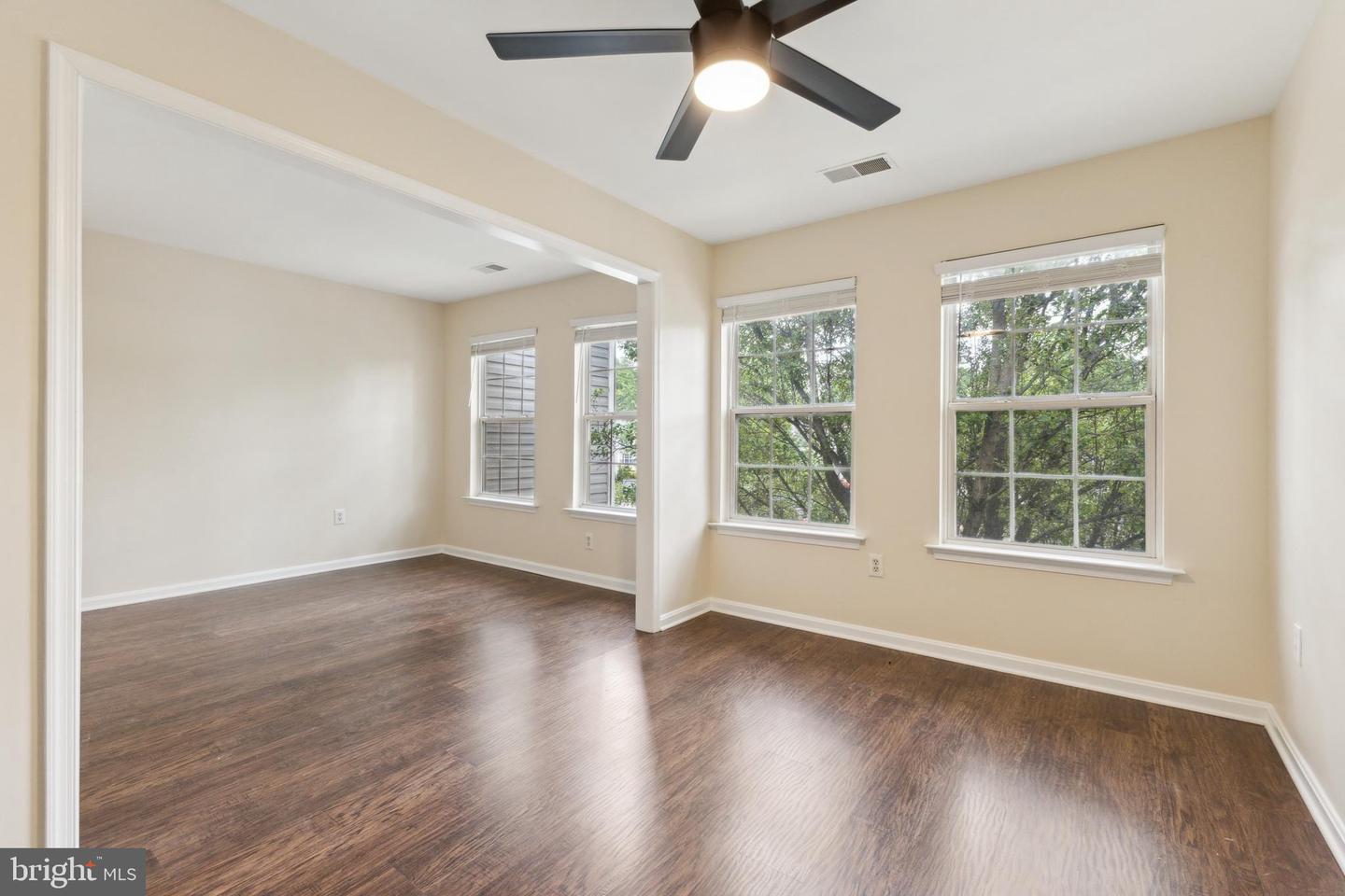 14208 CREEKBRANCH WAY, GAINESVILLE, Virginia 20155, 3 Bedrooms Bedrooms, ,3 BathroomsBathrooms,Residential,For sale,14208 CREEKBRANCH WAY,VAPW2095646 MLS # VAPW2095646