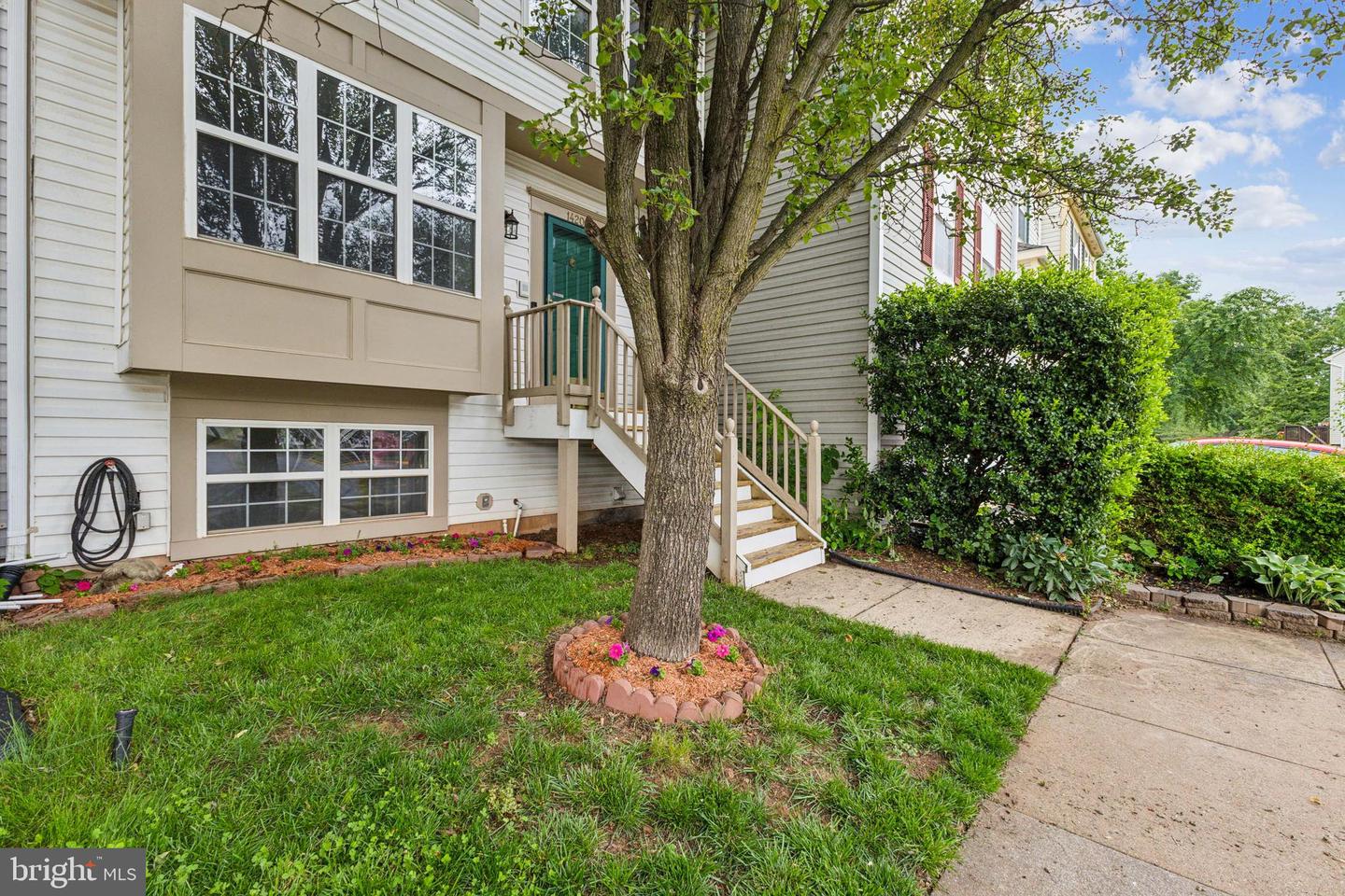 14208 CREEKBRANCH WAY, GAINESVILLE, Virginia 20155, 3 Bedrooms Bedrooms, ,3 BathroomsBathrooms,Residential,For sale,14208 CREEKBRANCH WAY,VAPW2095646 MLS # VAPW2095646