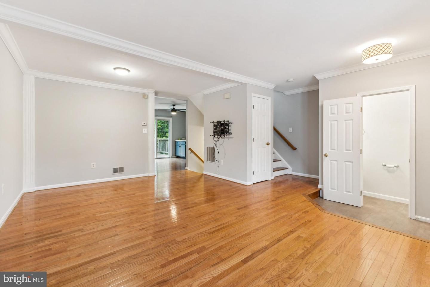 14208 CREEKBRANCH WAY, GAINESVILLE, Virginia 20155, 3 Bedrooms Bedrooms, ,3 BathroomsBathrooms,Residential,For sale,14208 CREEKBRANCH WAY,VAPW2095646 MLS # VAPW2095646