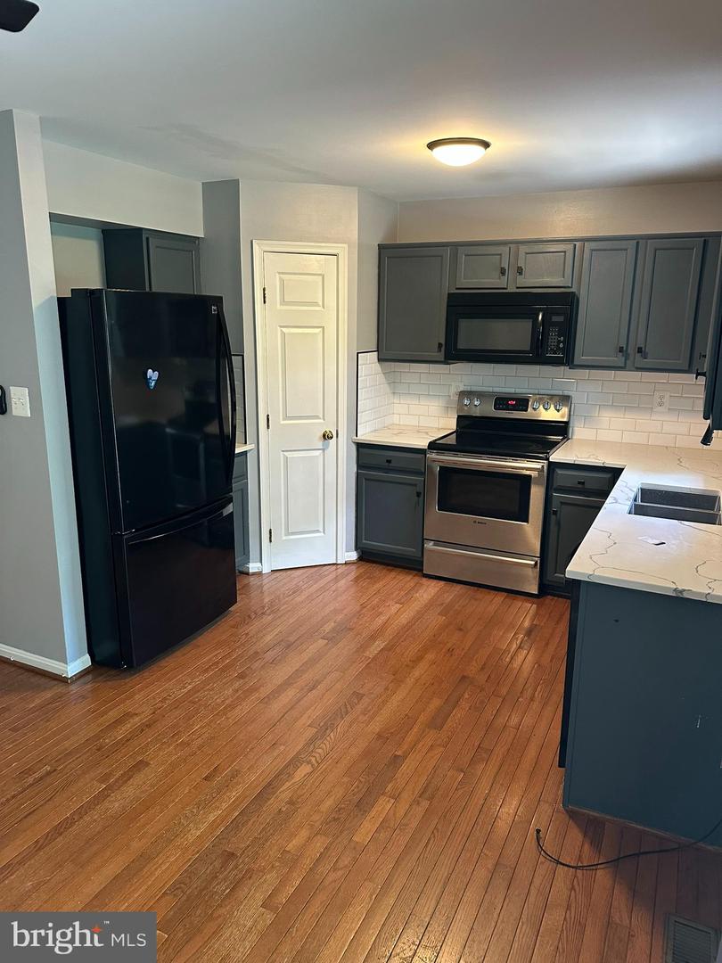 14208 CREEKBRANCH WAY, GAINESVILLE, Virginia 20155, 3 Bedrooms Bedrooms, ,3 BathroomsBathrooms,Residential,For sale,14208 CREEKBRANCH WAY,VAPW2095646 MLS # VAPW2095646