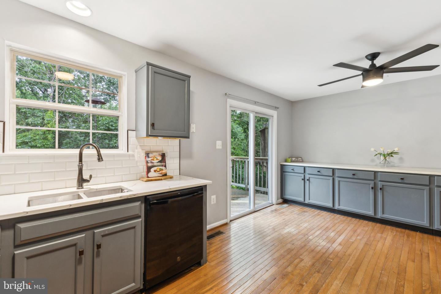 14208 CREEKBRANCH WAY, GAINESVILLE, Virginia 20155, 3 Bedrooms Bedrooms, ,3 BathroomsBathrooms,Residential,For sale,14208 CREEKBRANCH WAY,VAPW2095646 MLS # VAPW2095646