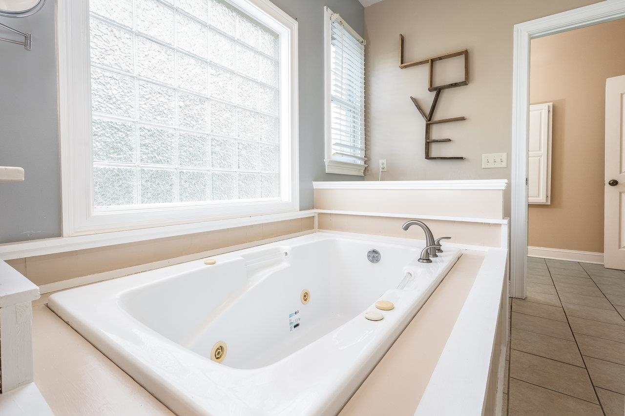 9186 BLACK ROCK RD, GROTTOES, Virginia 24441, 4 Bedrooms Bedrooms, ,2 BathroomsBathrooms,Residential,9186 BLACK ROCK RD,664206 MLS # 664206
