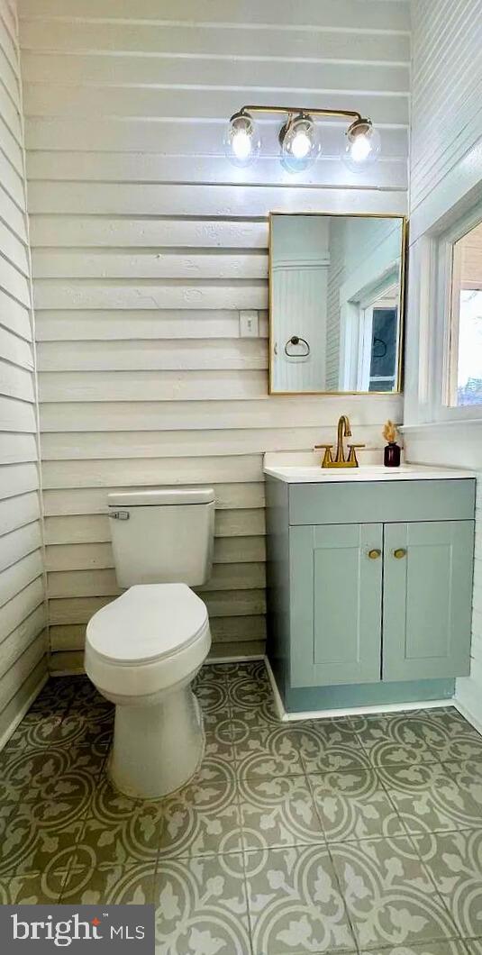 933 MCCORMICK BLVD, CLIFTON FORGE, Virginia 24422, 6 Bedrooms Bedrooms, ,1 BathroomBathrooms,Residential,For sale,933 MCCORMICK BLVD,VAAY2000026 MLS # VAAY2000026