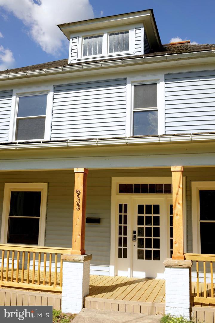 933 MCCORMICK BLVD, CLIFTON FORGE, Virginia 24422, 6 Bedrooms Bedrooms, ,1 BathroomBathrooms,Residential,For sale,933 MCCORMICK BLVD,VAAY2000026 MLS # VAAY2000026