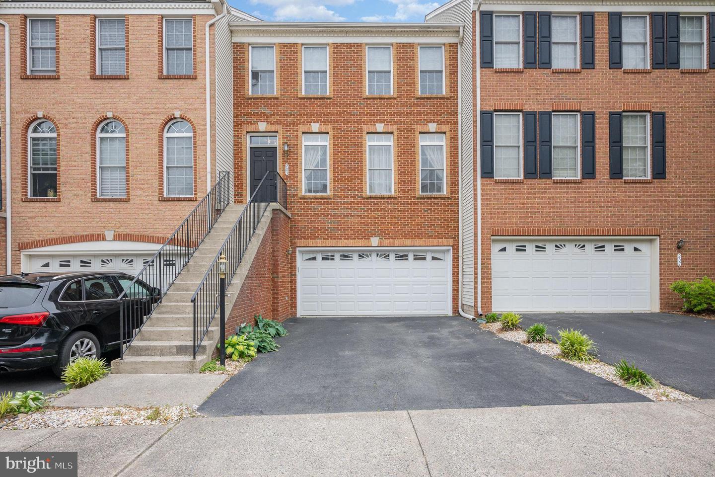 205 MISTY POND TER, PURCELLVILLE, Virginia 20132, 3 Bedrooms Bedrooms, ,2 BathroomsBathrooms,Residential,For sale,205 MISTY POND TER,VALO2097988 MLS # VALO2097988