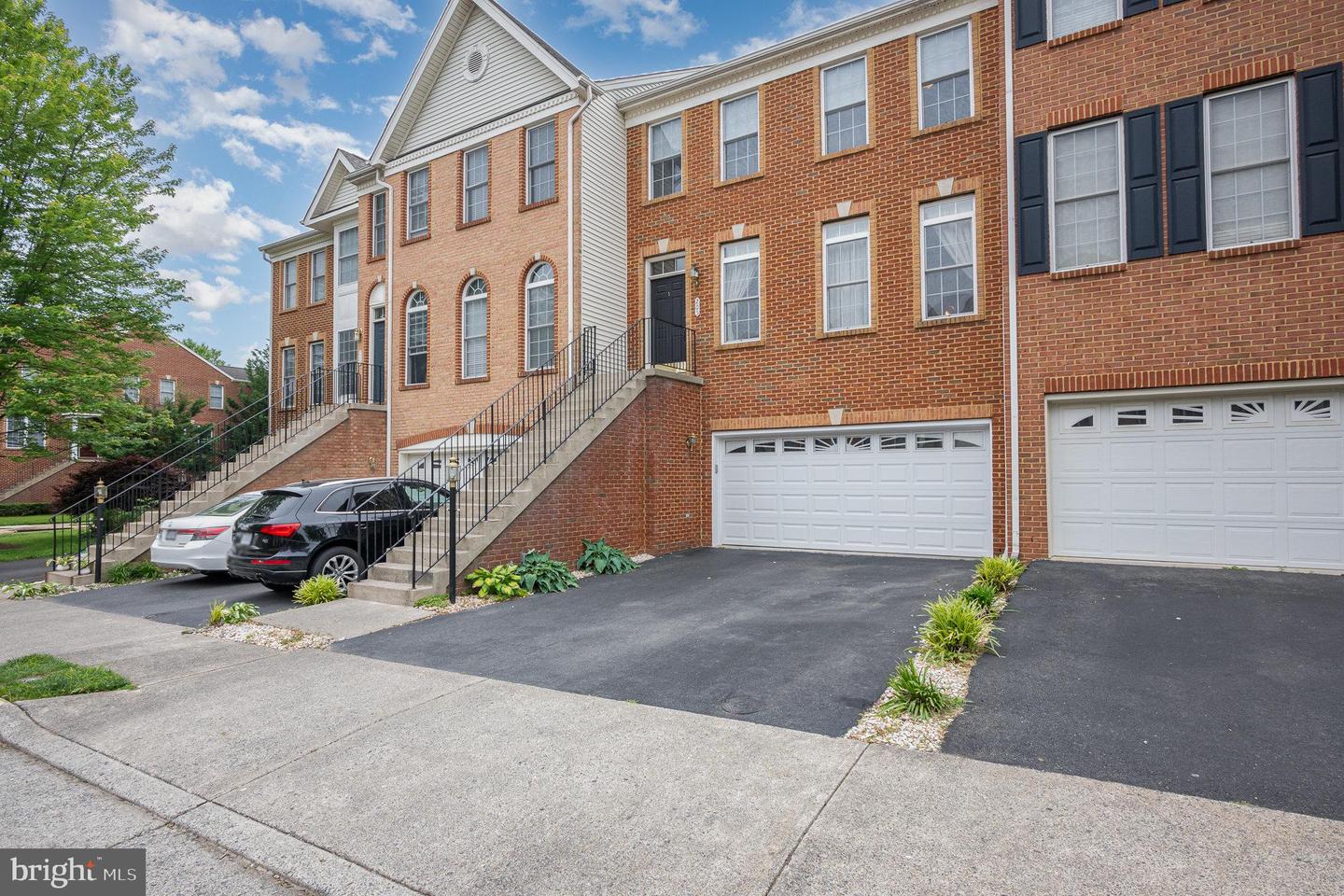 205 MISTY POND TER, PURCELLVILLE, Virginia 20132, 3 Bedrooms Bedrooms, ,2 BathroomsBathrooms,Residential,For sale,205 MISTY POND TER,VALO2097988 MLS # VALO2097988