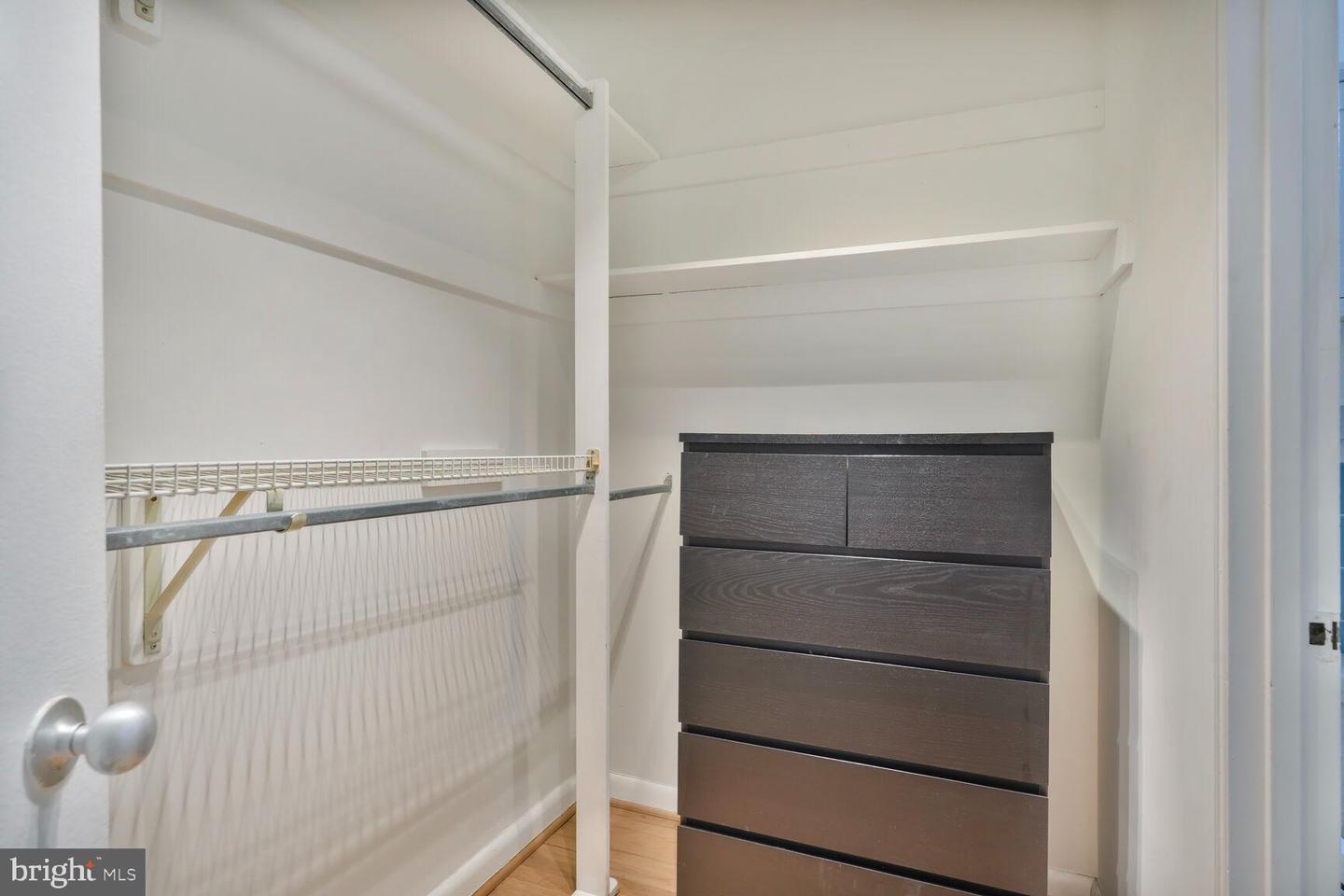 305 C ST NE #210, WASHINGTON, District Of Columbia 20002, ,1 BathroomBathrooms,Residential,For sale,305 C ST NE #210,DCDC2202718 MLS # DCDC2202718